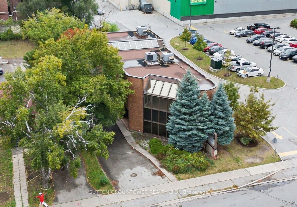 6 Collinsgrove Road Property Photo 2