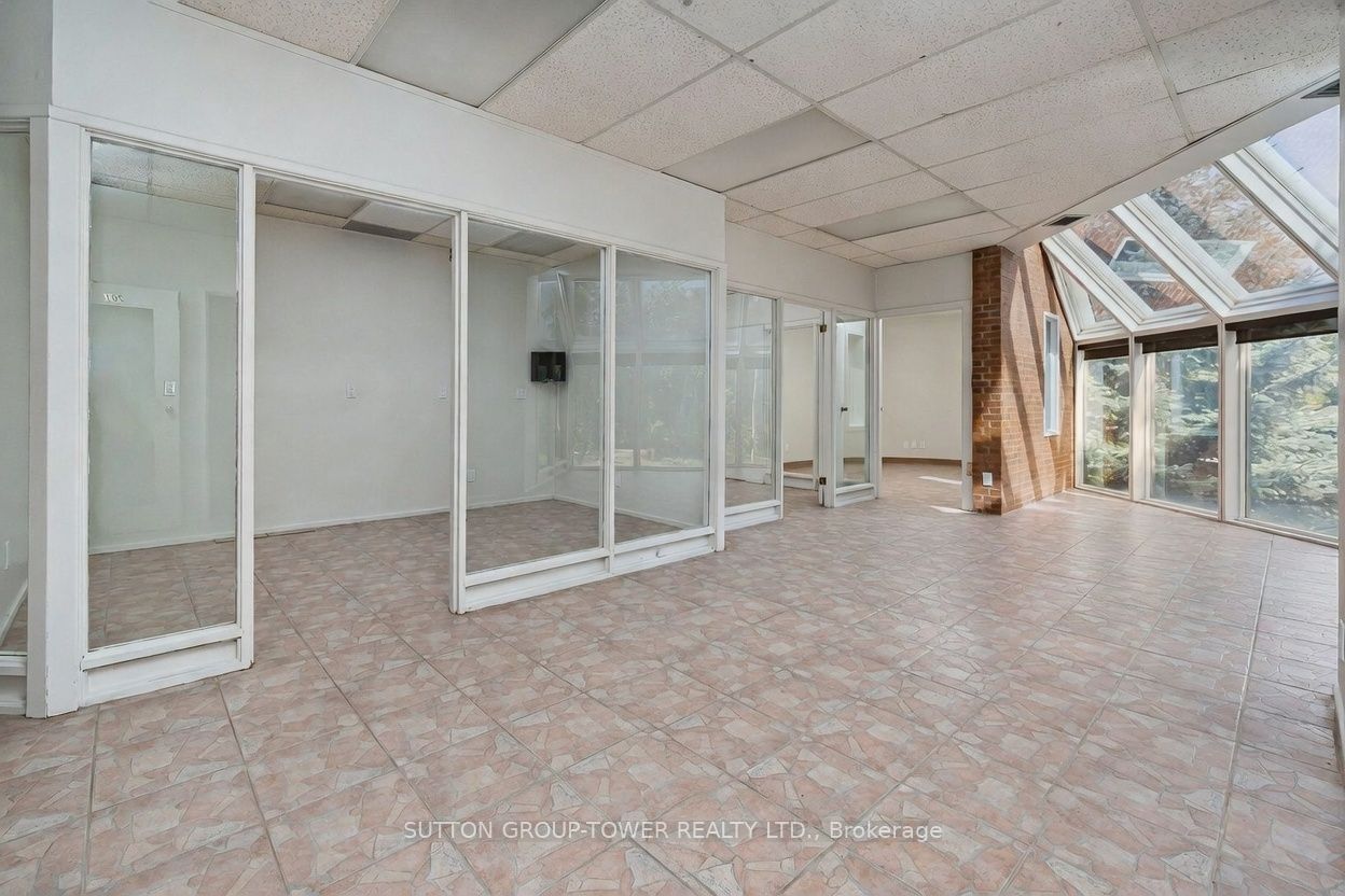 6 Collinsgrove Road Property Photo 12
