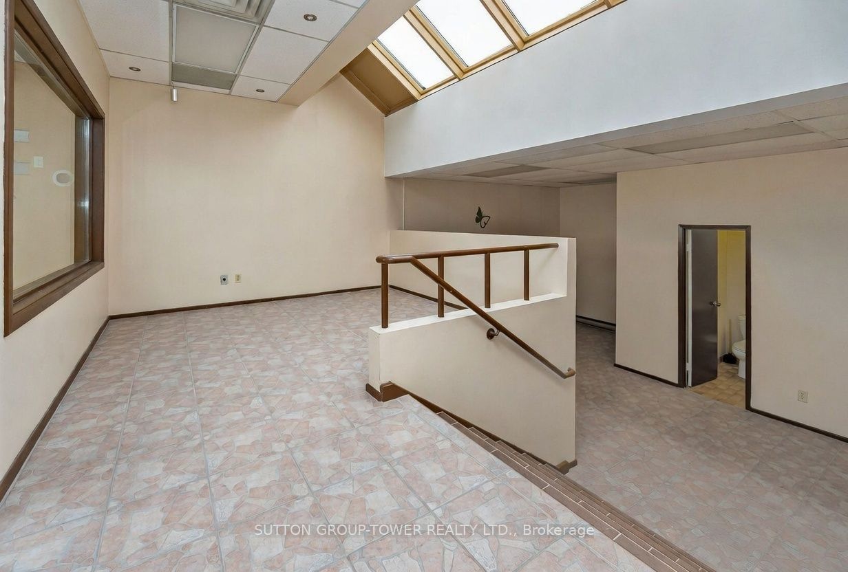 6 Collinsgrove Road Property Photo 13