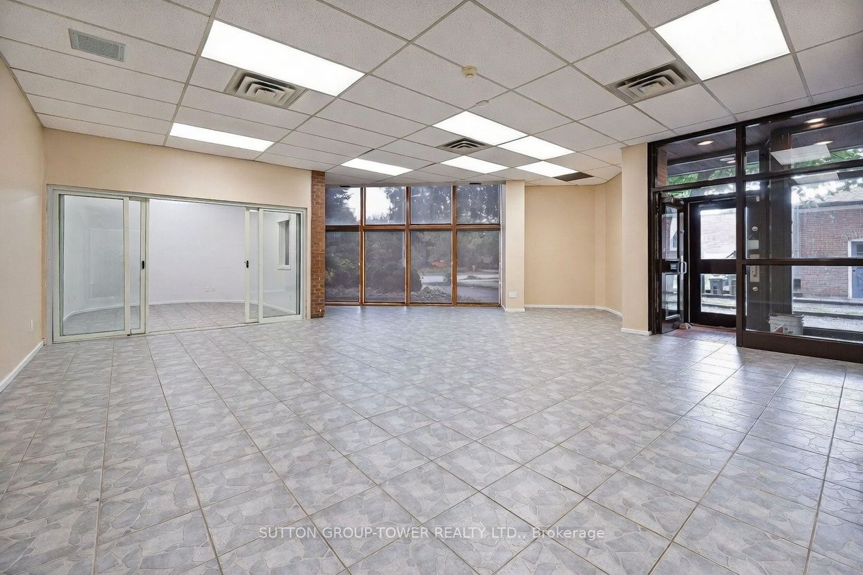 6 Collinsgrove Road Property Photo 16
