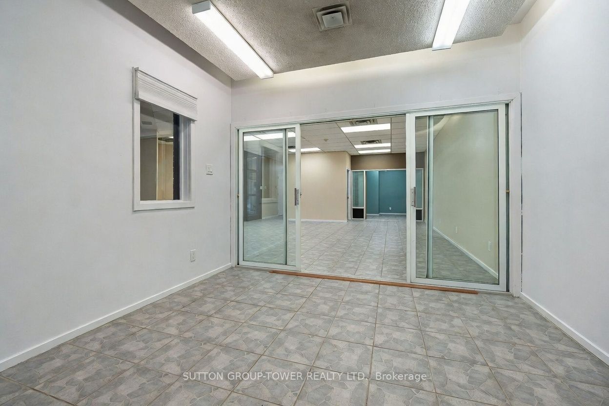 6 Collinsgrove Road Property Photo 19