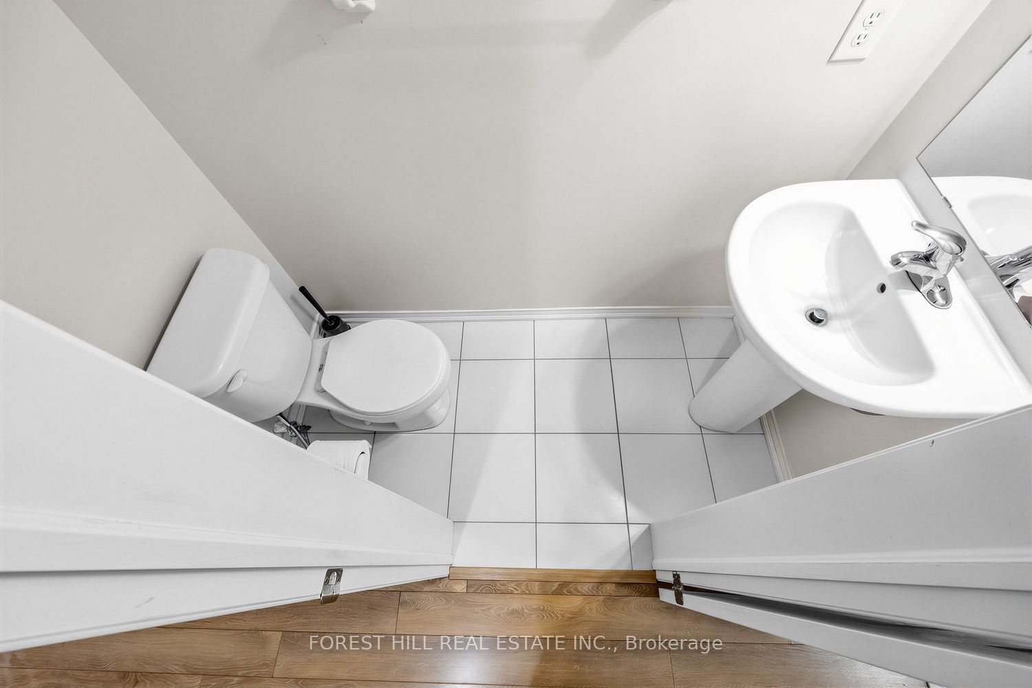 2516 Rosedrop Path Property Photo 8