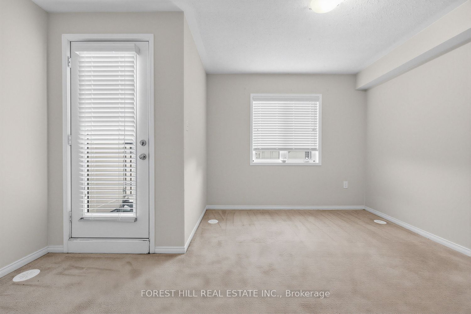 2516 Rosedrop Path Property Photo 18