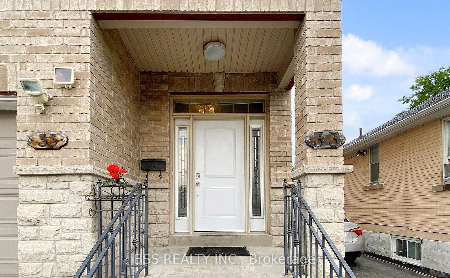 33 Wanstead Avenue Property Photo 2