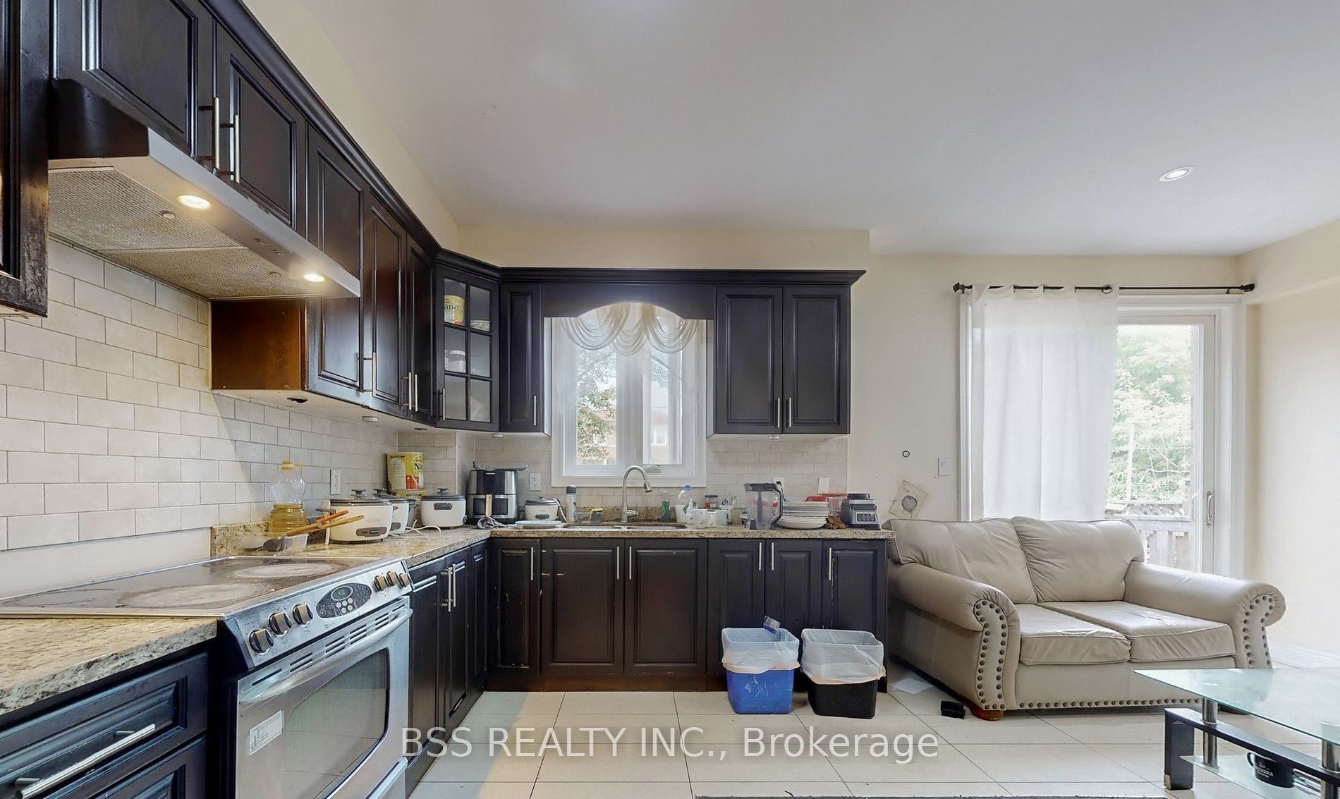 33 Wanstead Avenue Property Photo 7