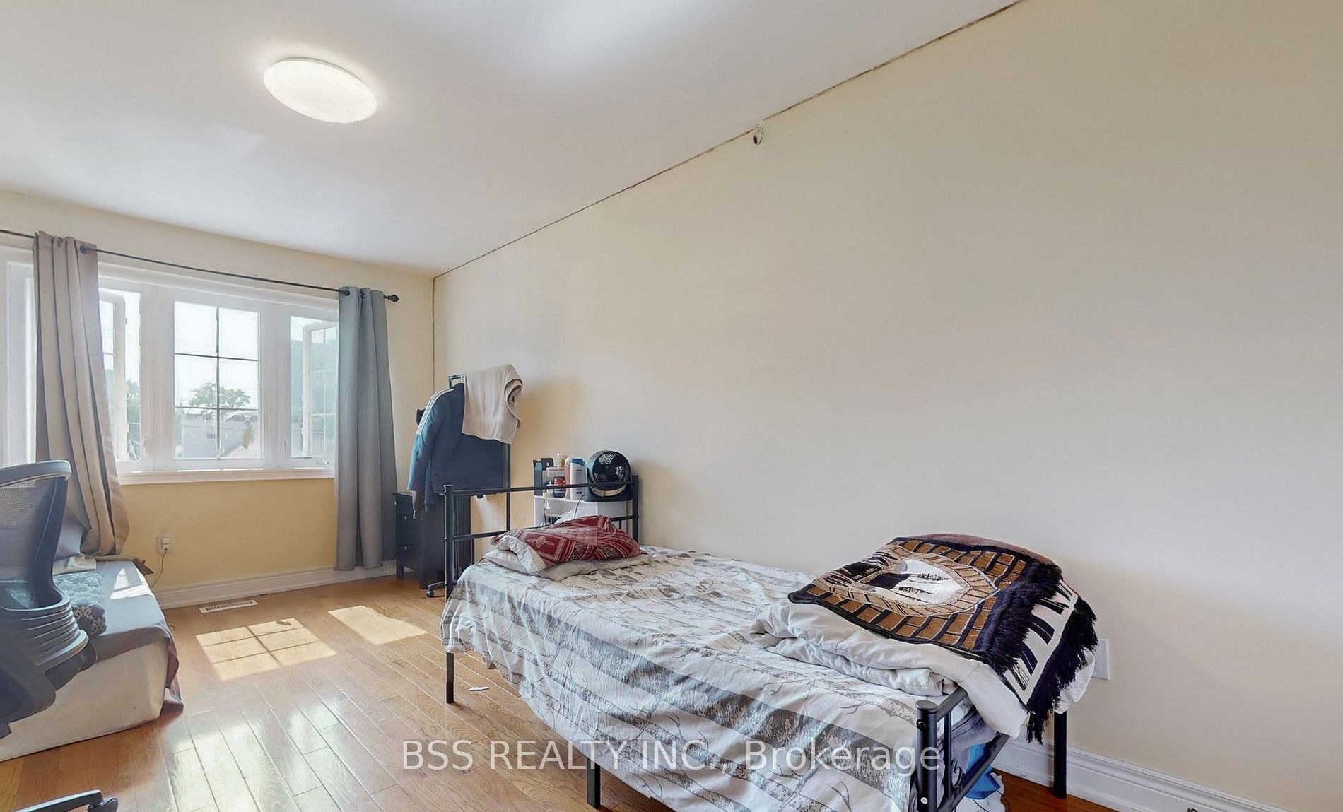 33 Wanstead Avenue Property Photo 17