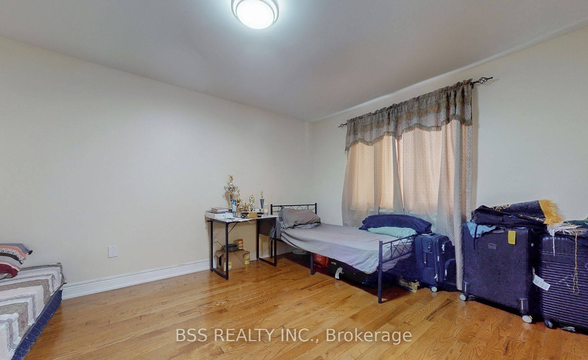 33 Wanstead Avenue Property Photo 18