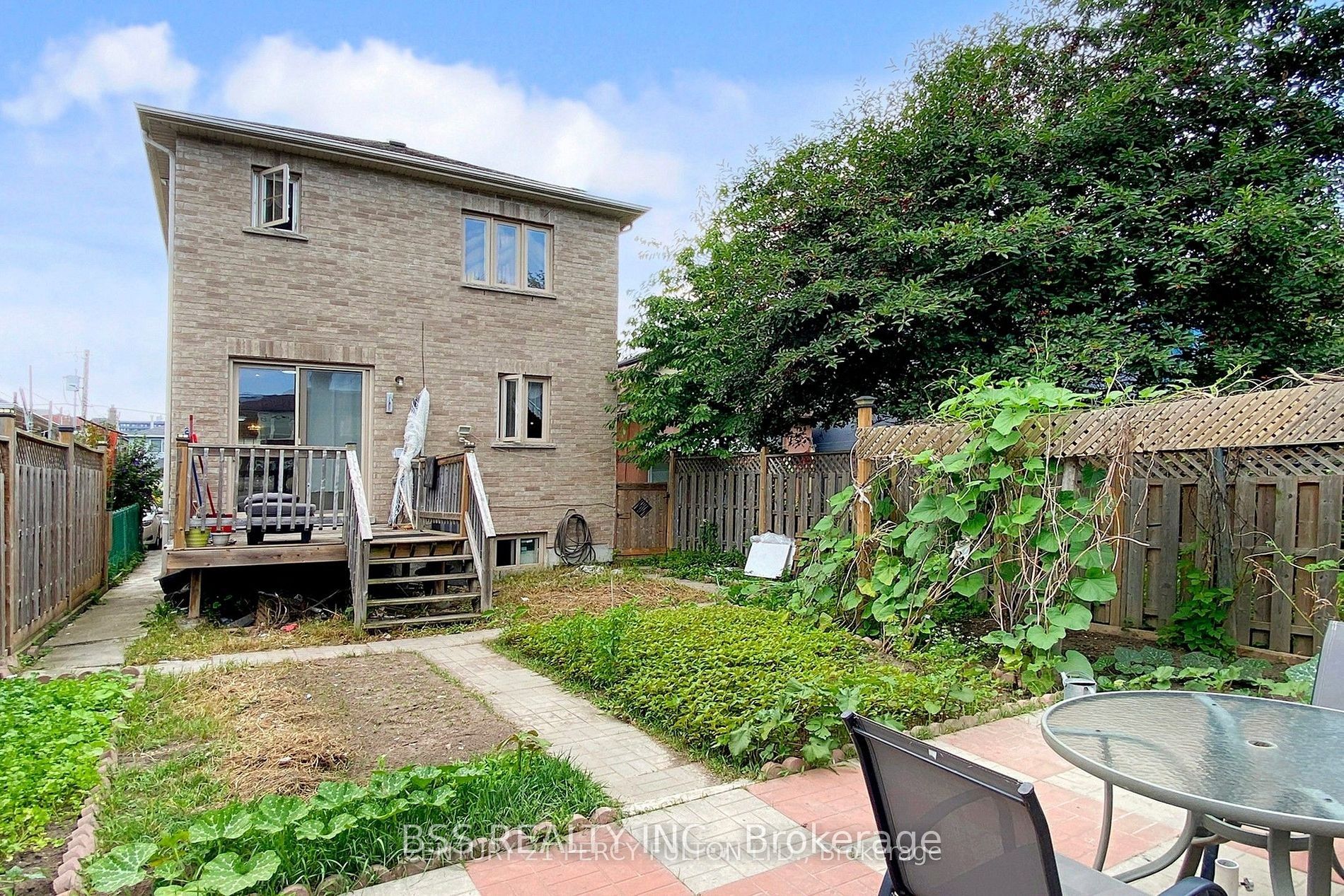 33 Wanstead Avenue Property Photo 42