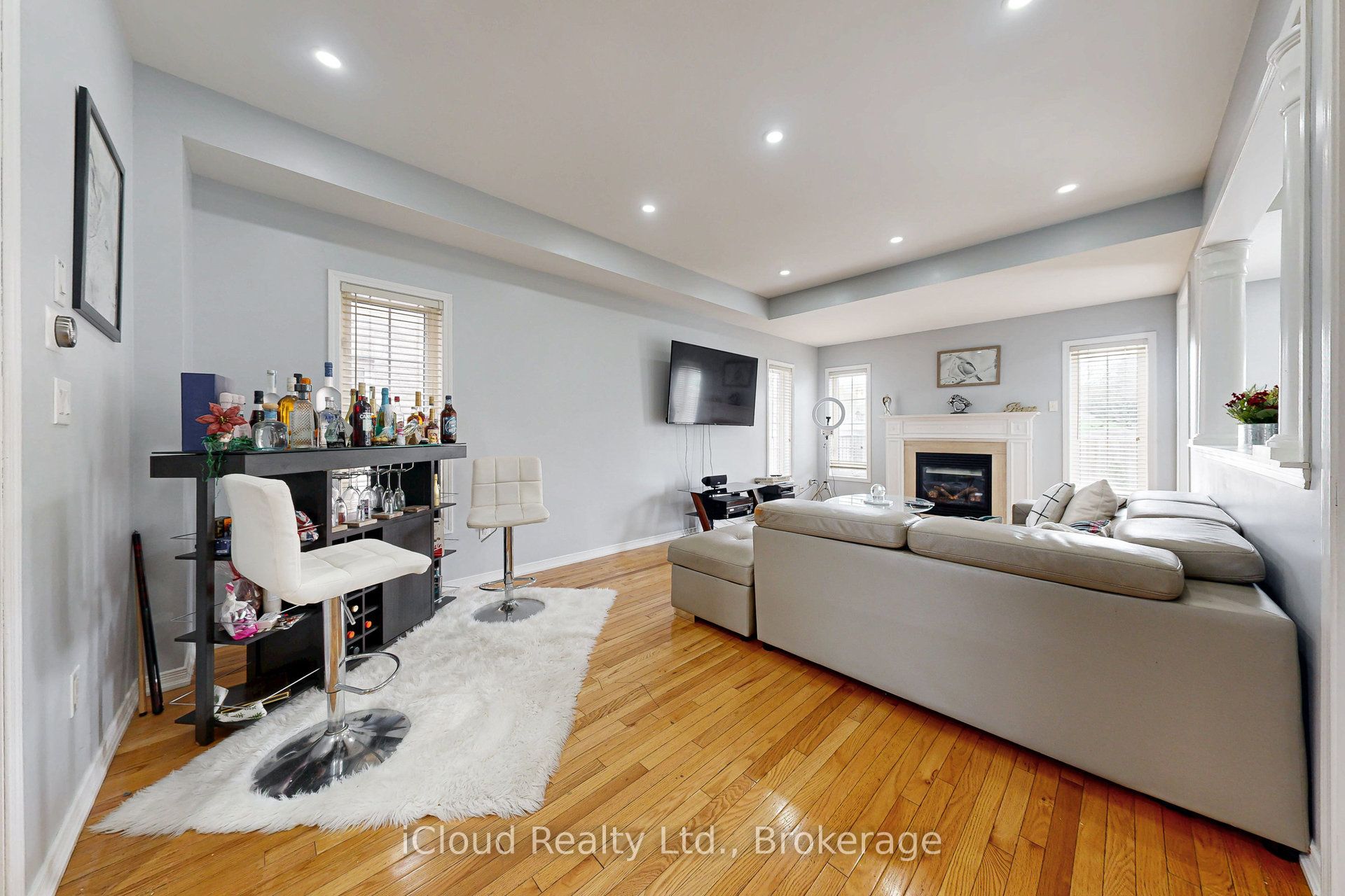 6 Mt Pleasant Avenue Property Photo 8