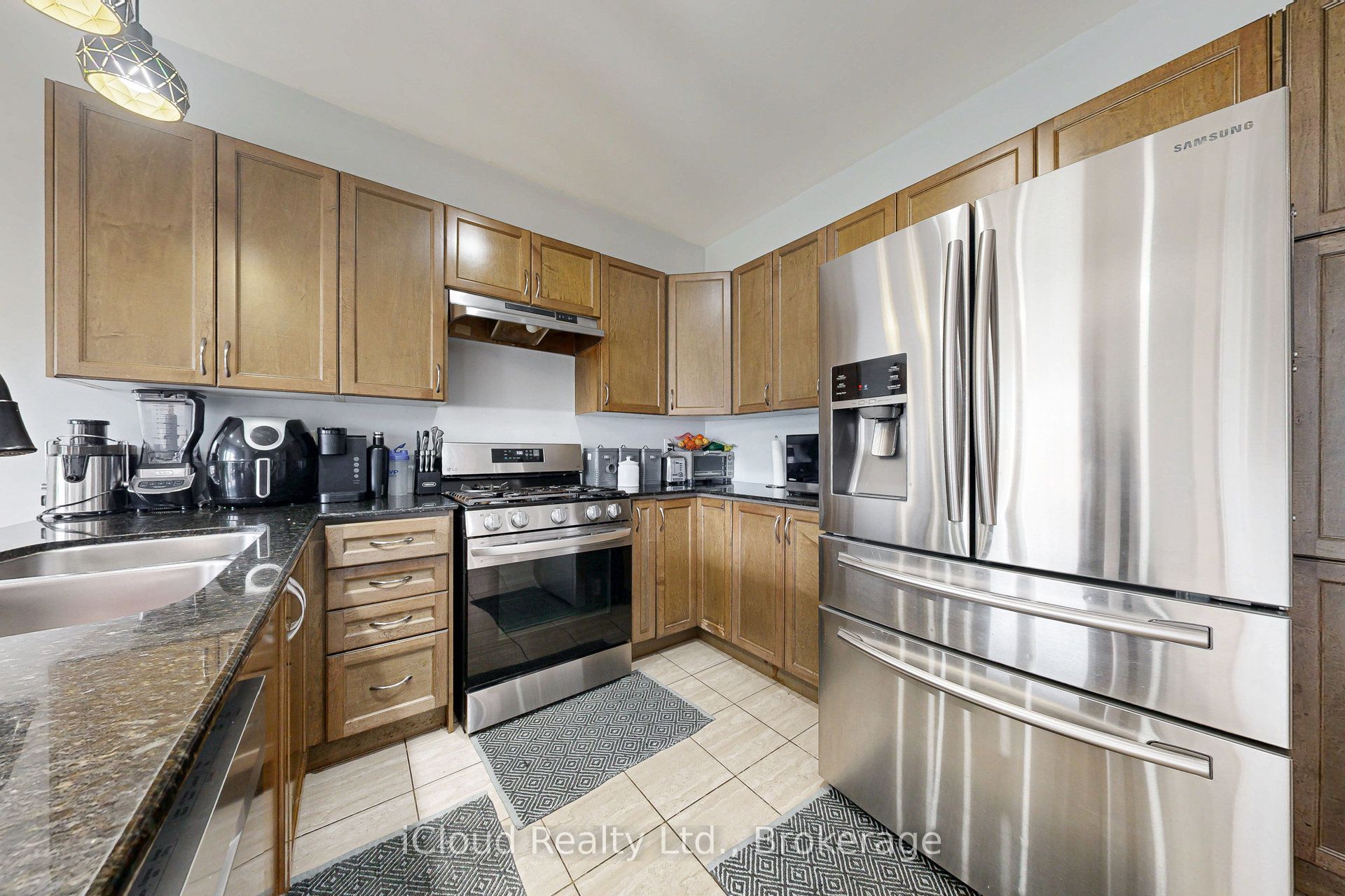 6 Mt Pleasant Avenue Property Photo 14