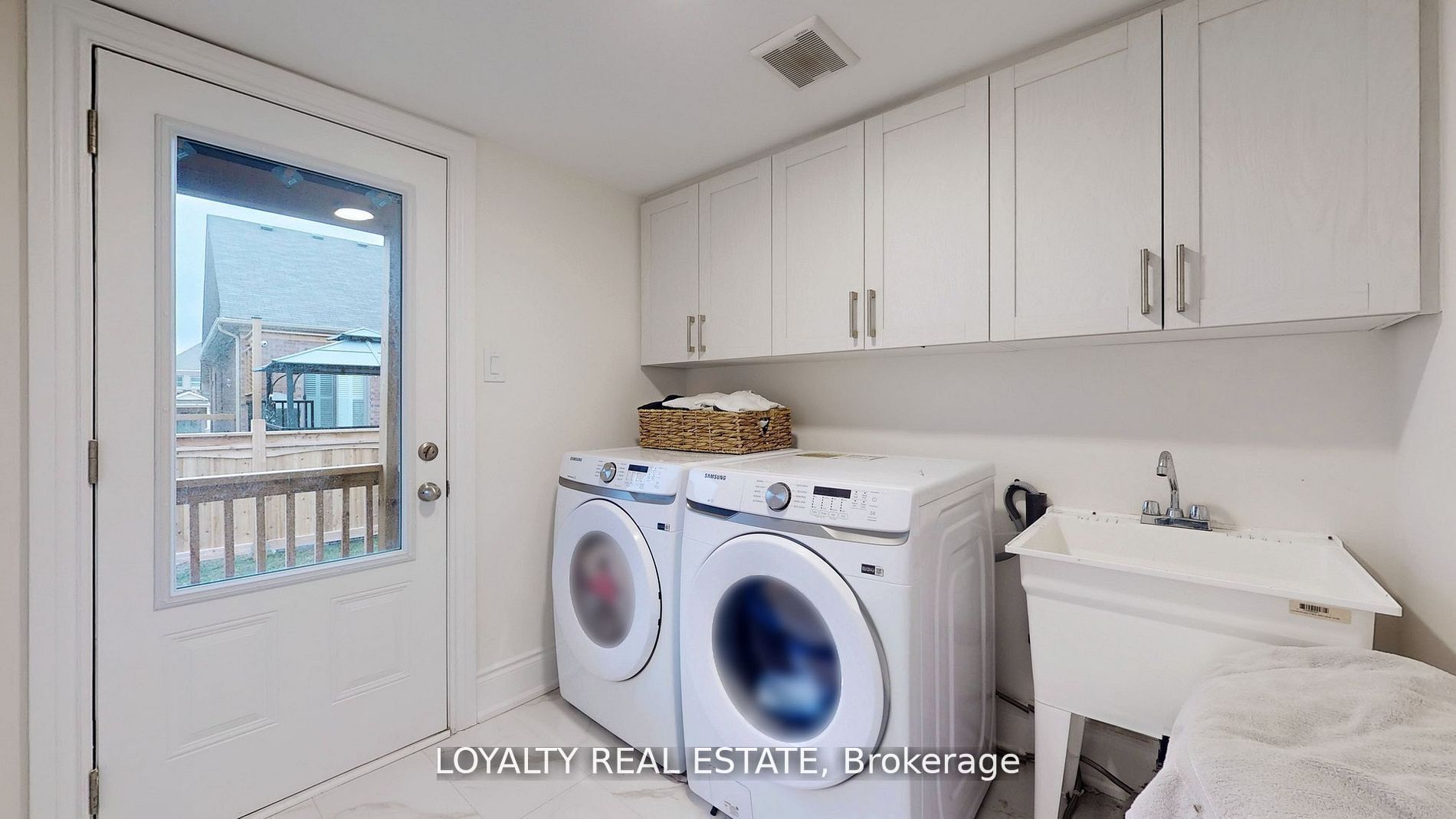 35 Bavin Street Property Photo 32