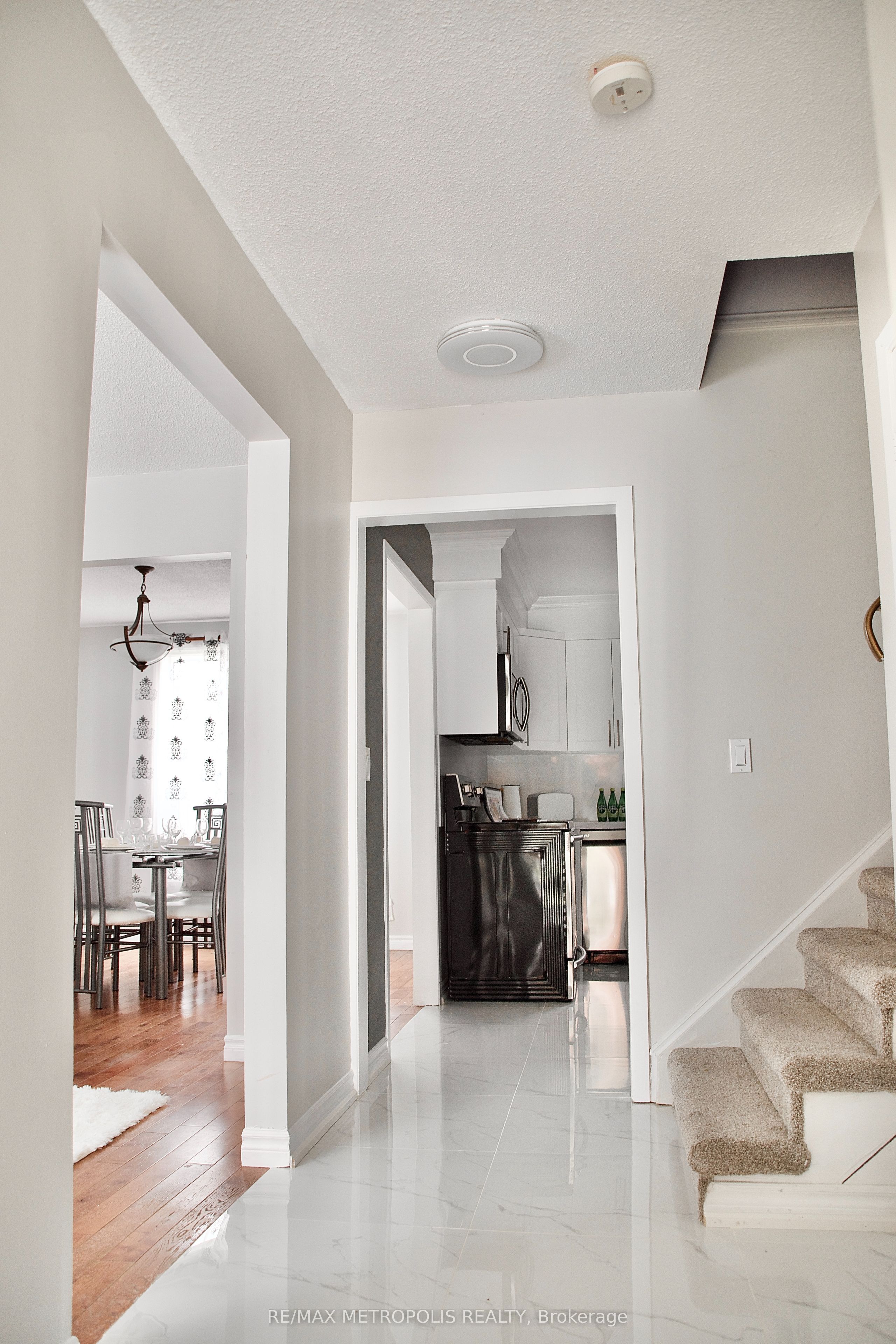 1405 Manitou Drive Property Photo 10