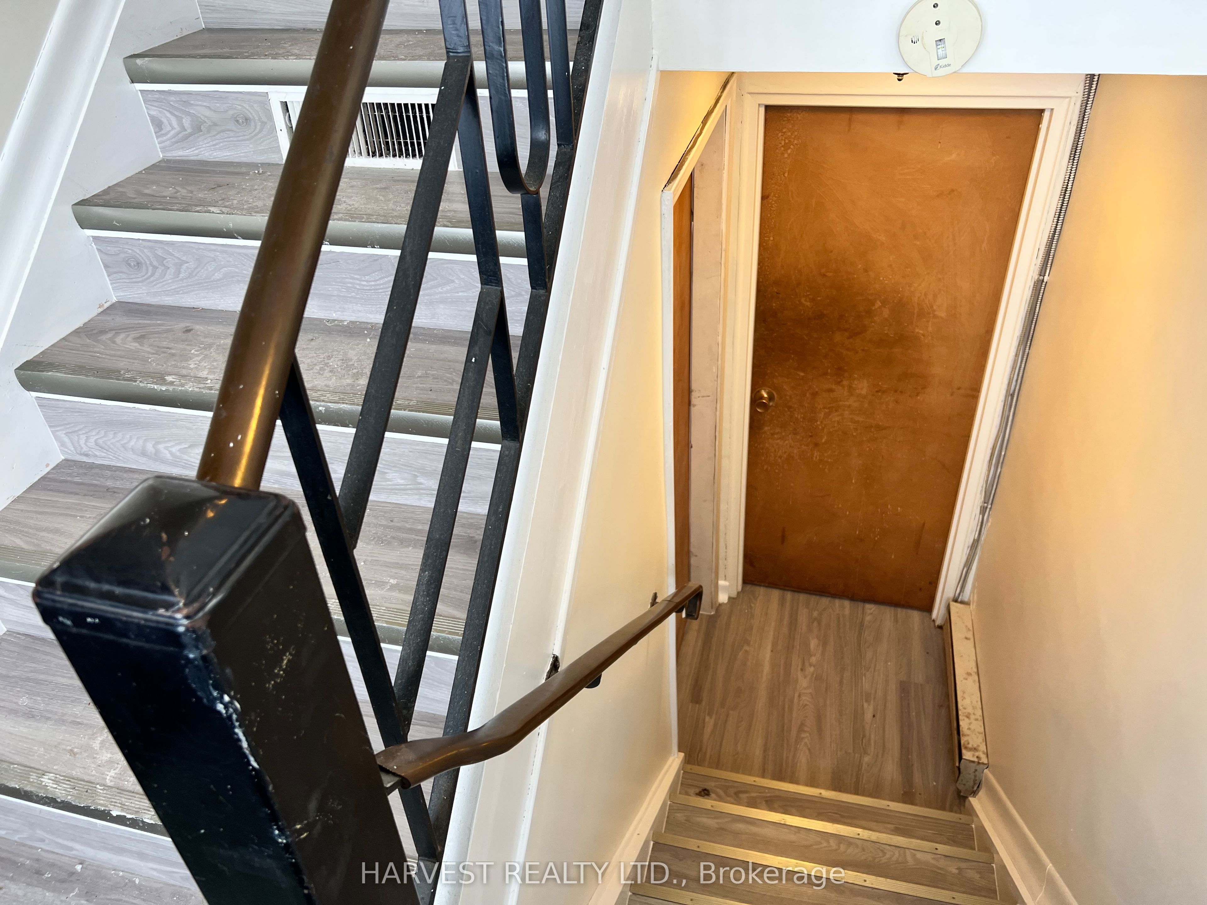 337 Frontenac Avenue Property Photo 5