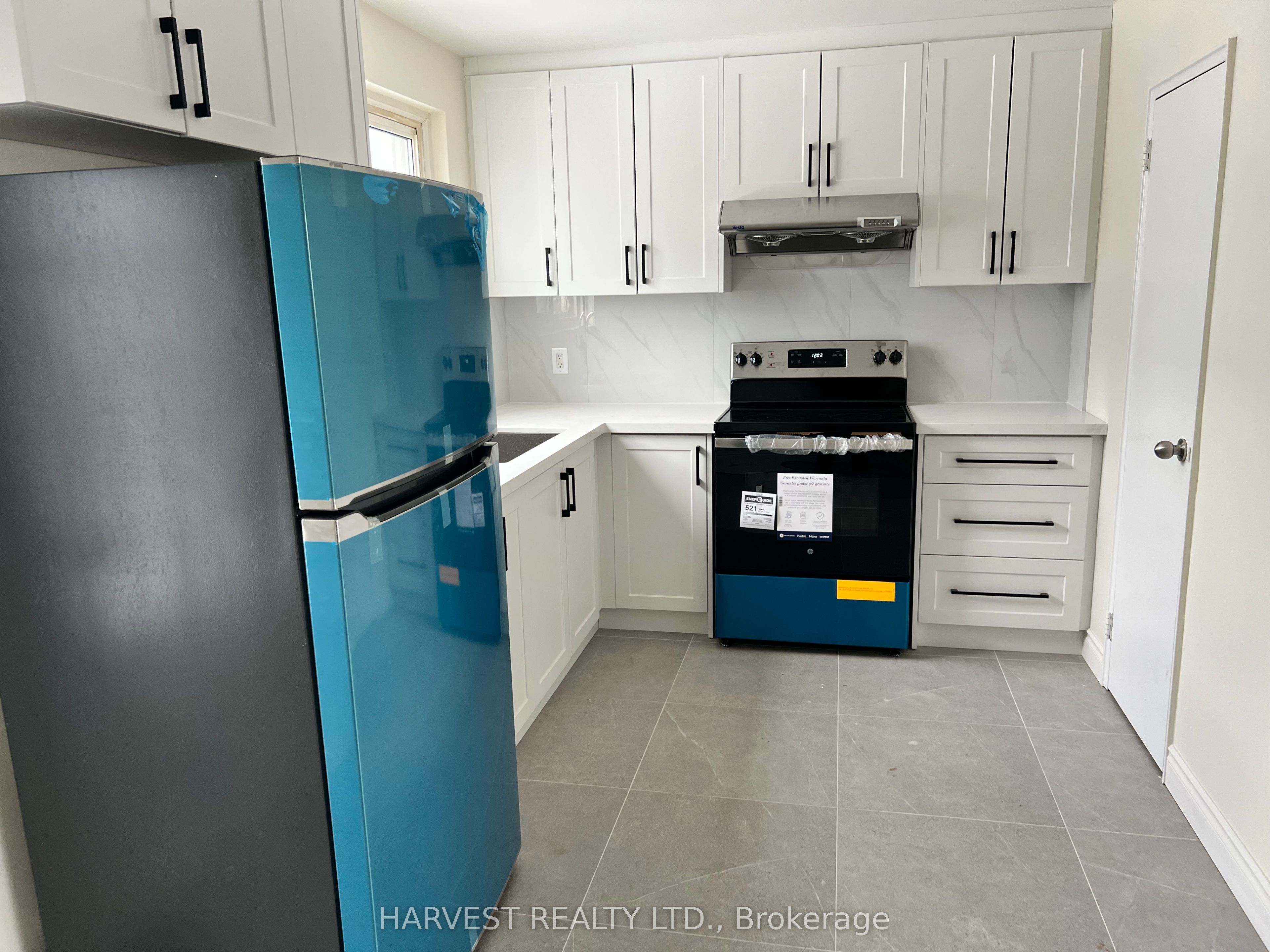 337 Frontenac Avenue Property Photo 22