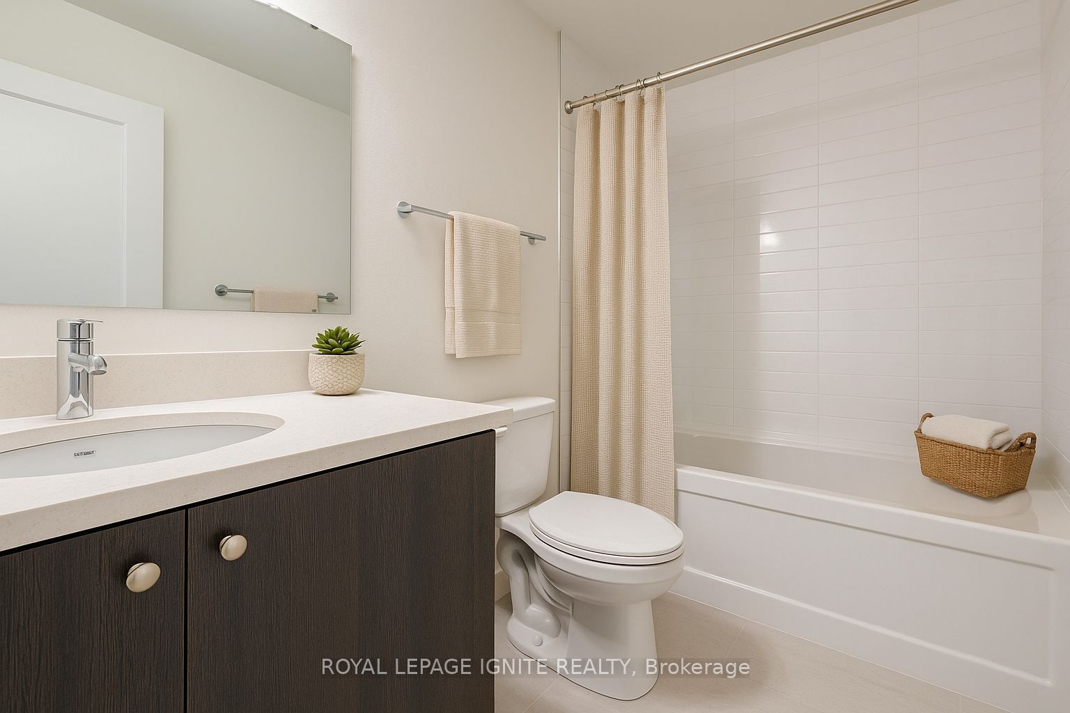 51 Clarington Boulevard 107 Property Photo 10