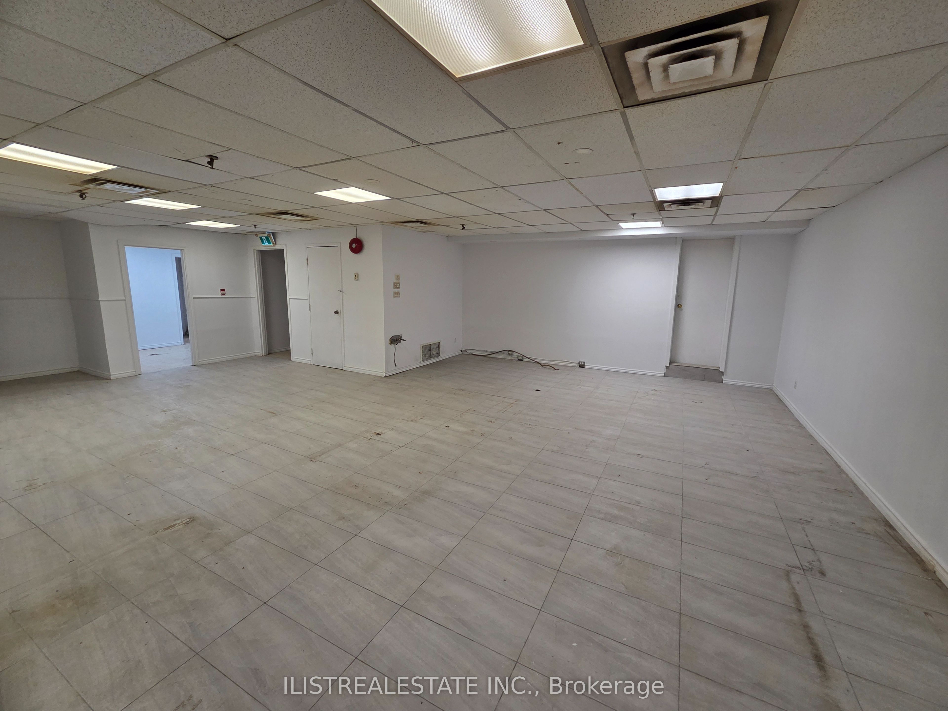433 Comstock Road Basement Unit 8 Property Photo 2