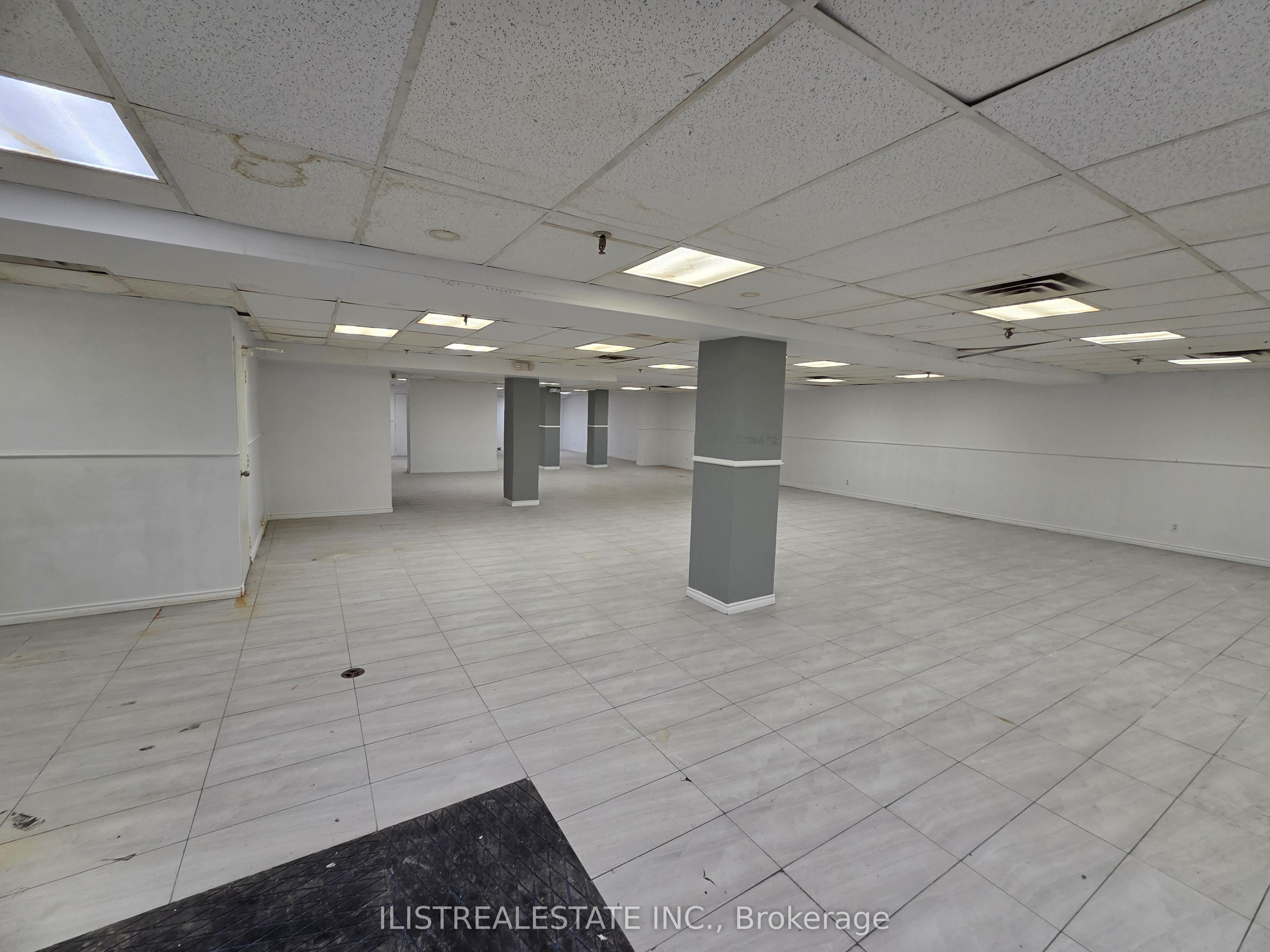 433 Comstock Road Basement Unit 8 Property Photo 7