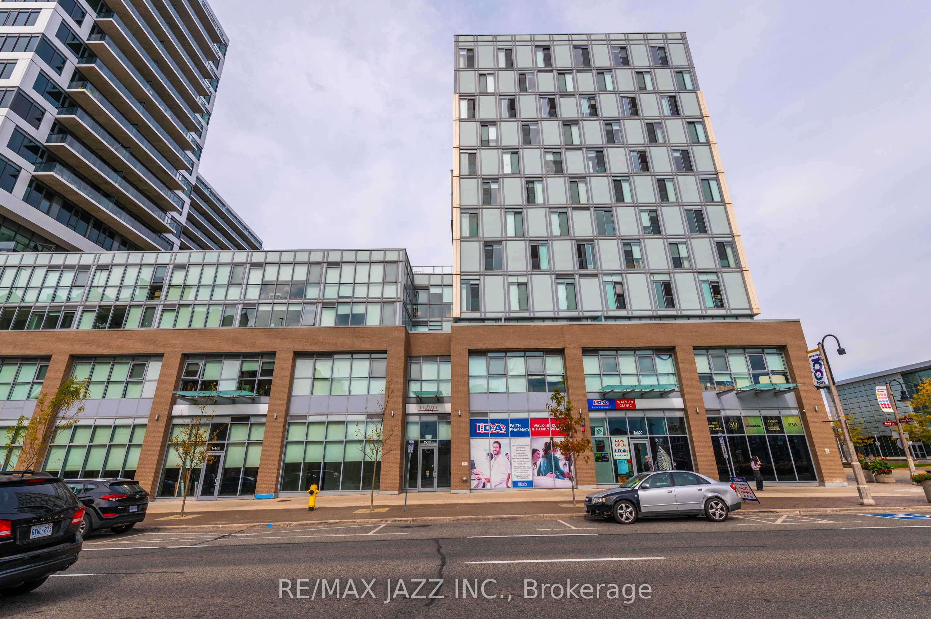 100 Bond Street E 1 Property Photo 1