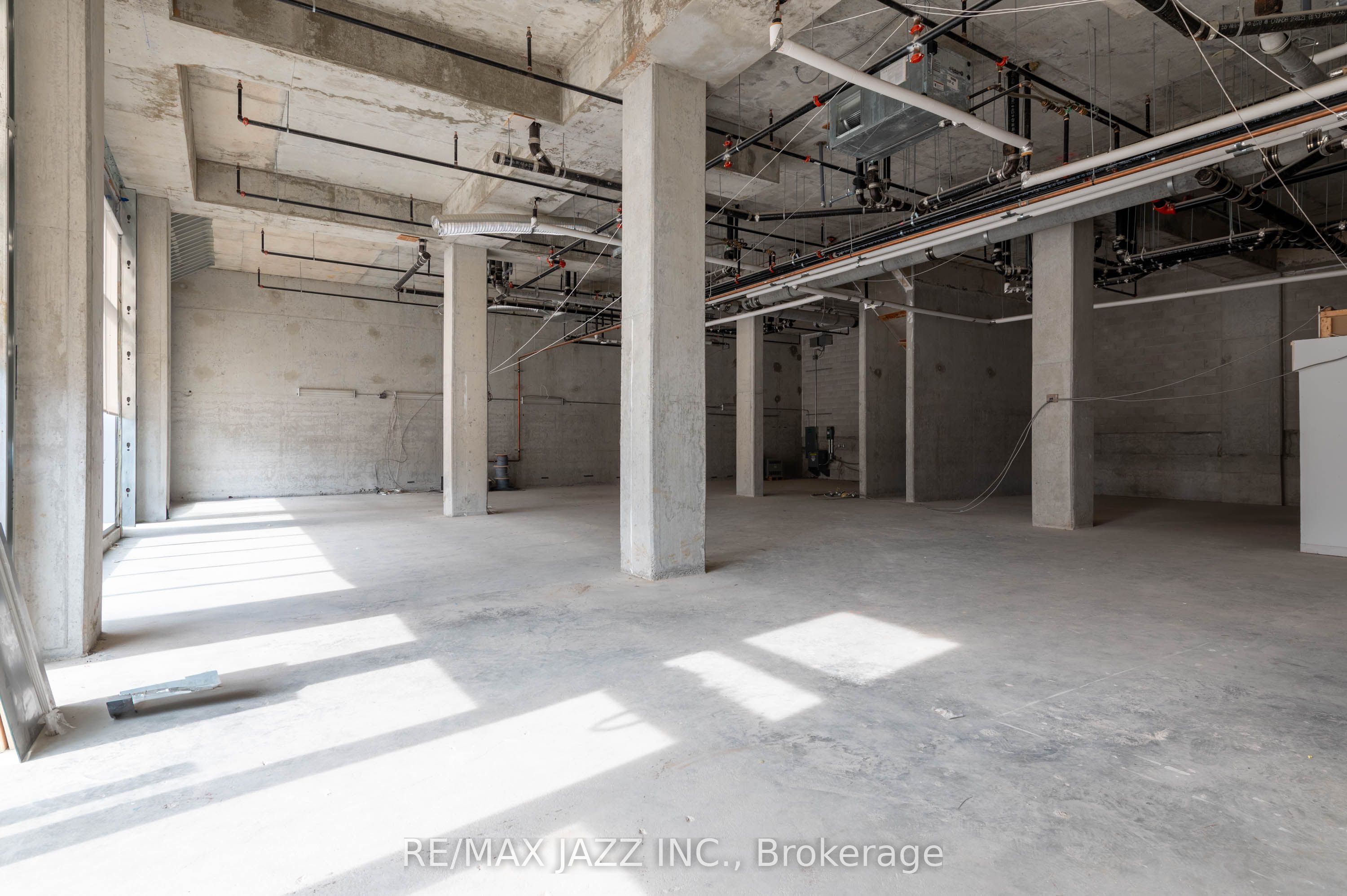 100 Bond Street E 1b Property Photo 6