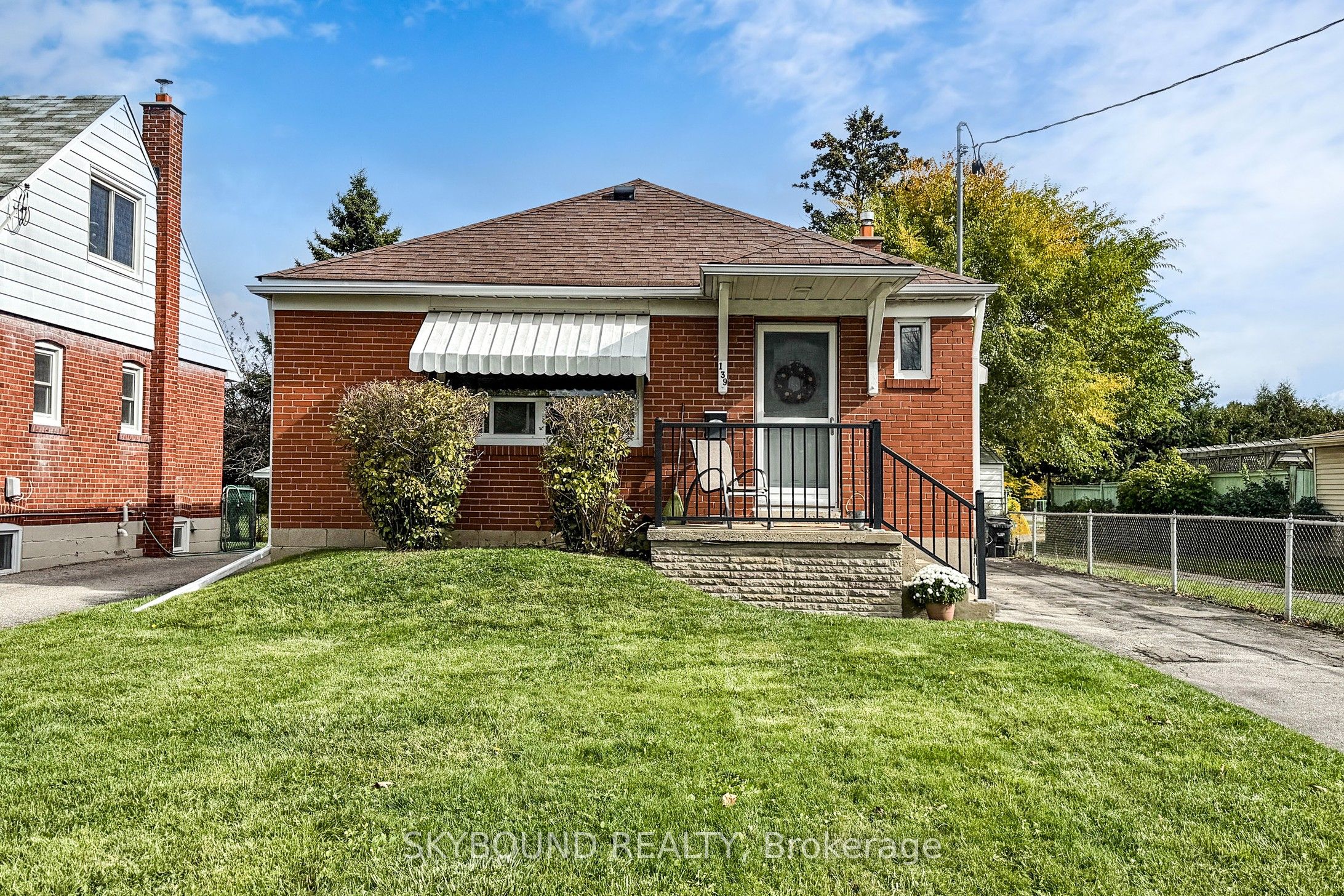 139 Tower Drive Property Photo 1