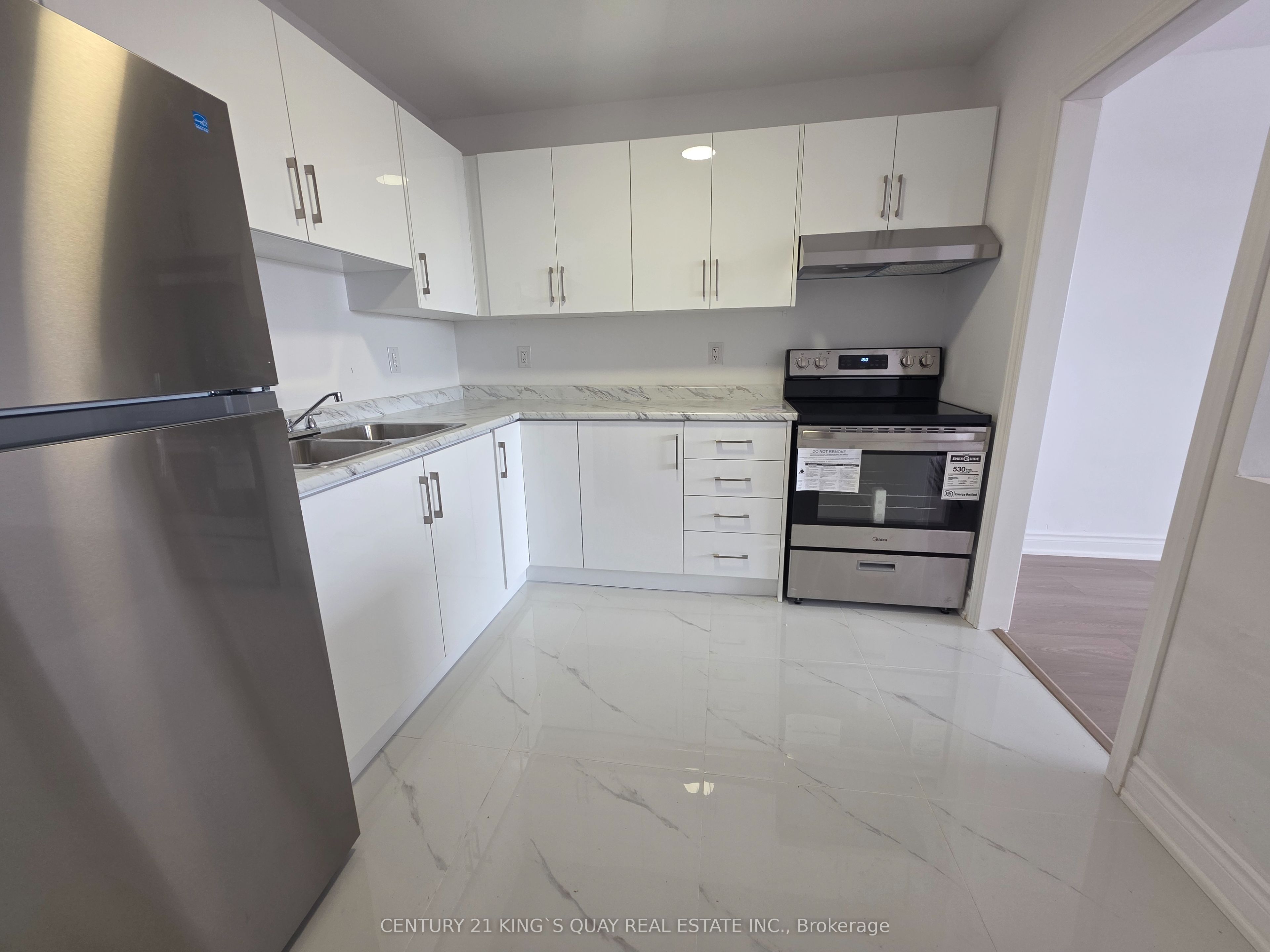 1346 Kennedy Road Property Photo 6