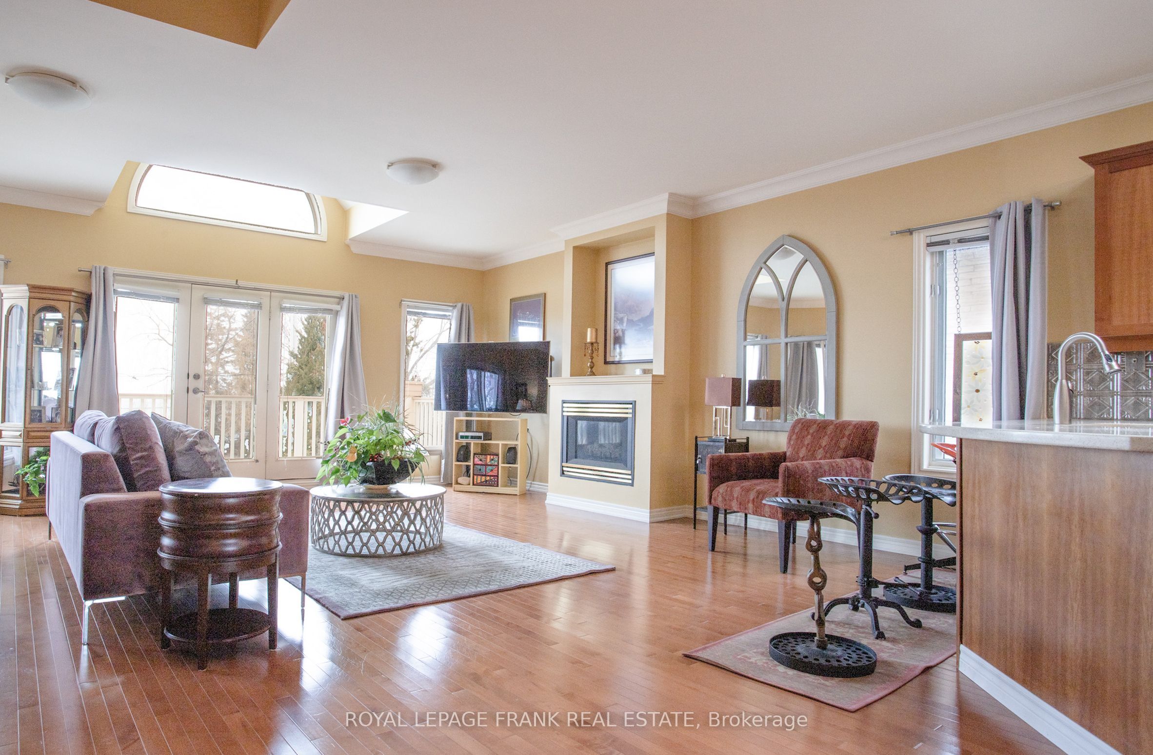 2940 Lakeview Boulevard Property Photo 10
