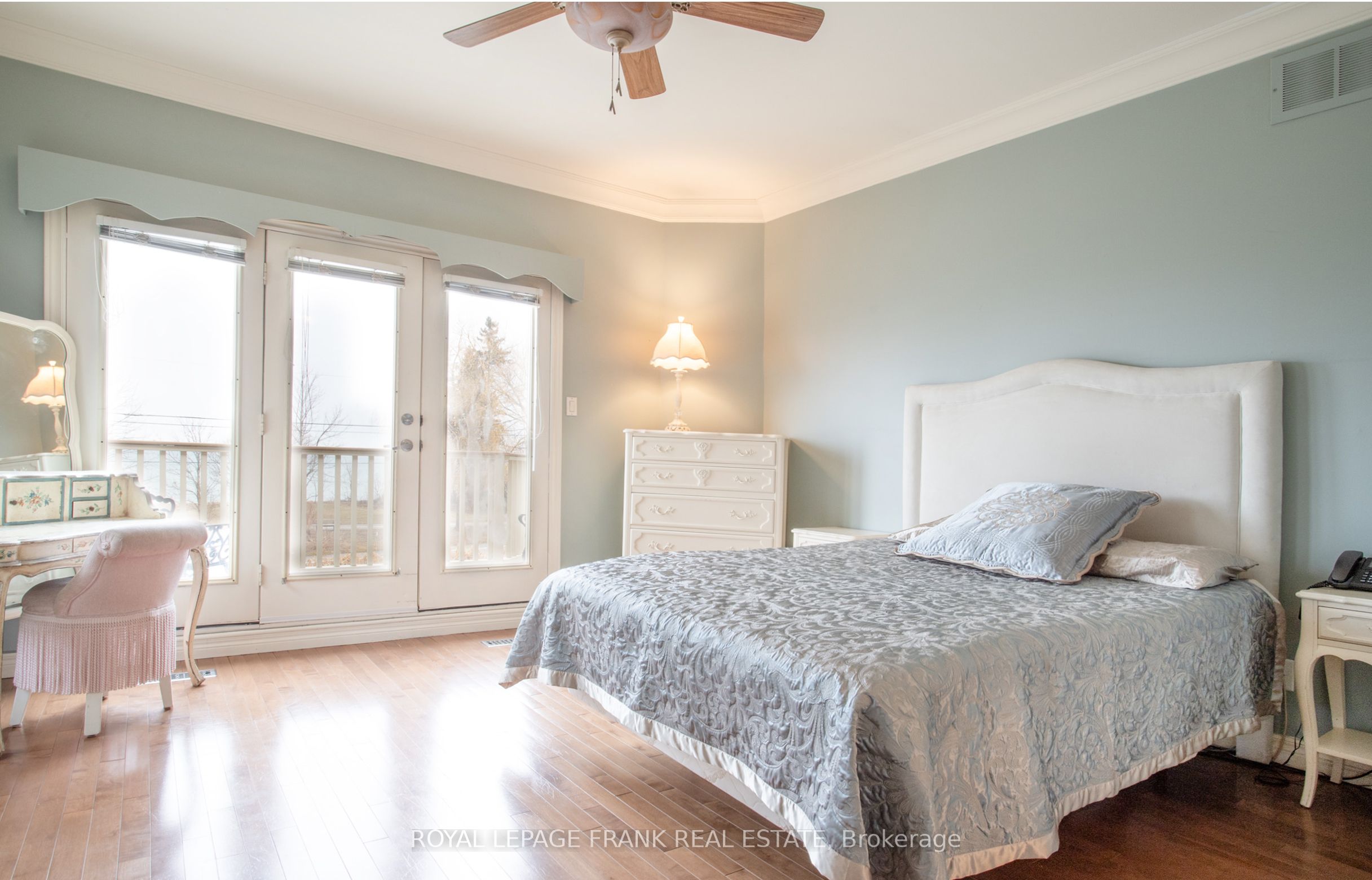 2940 Lakeview Boulevard Property Photo 19