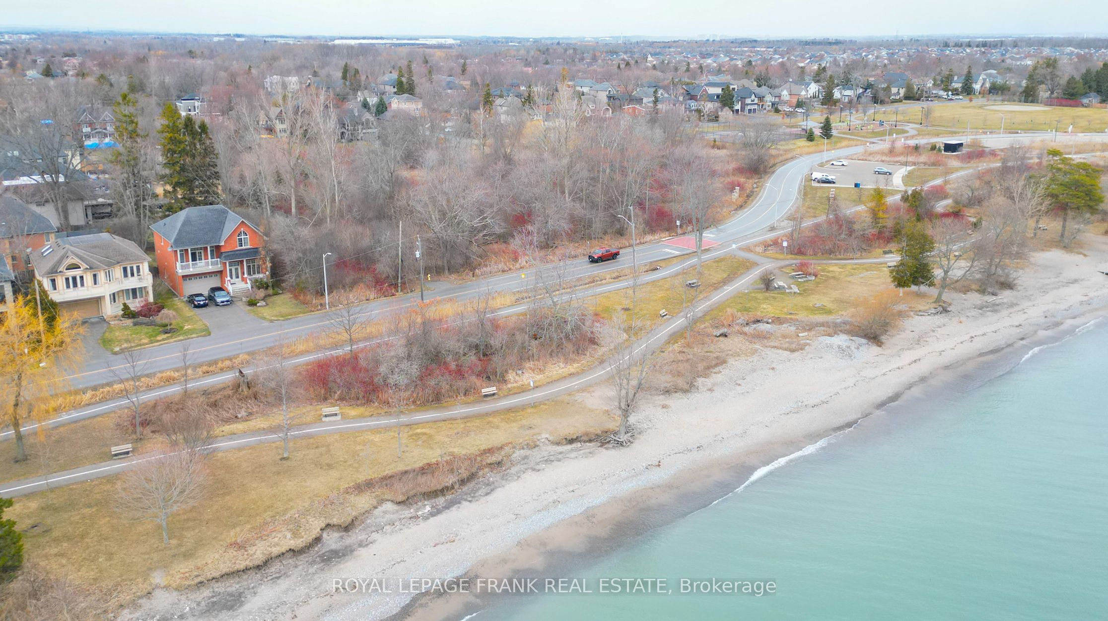 2940 Lakeview Boulevard Property Photo 24