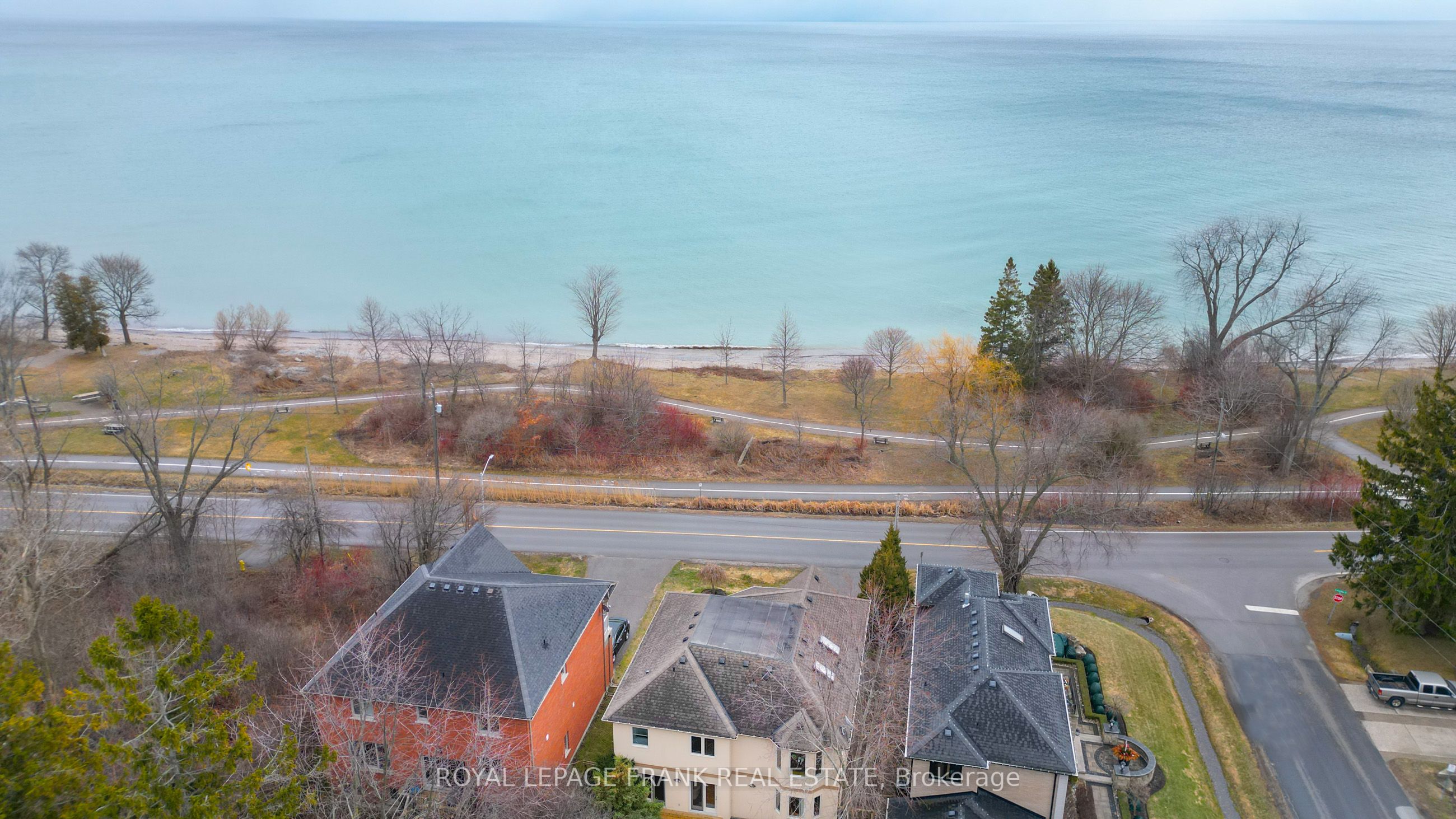 2940 Lakeview Boulevard Property Photo 26