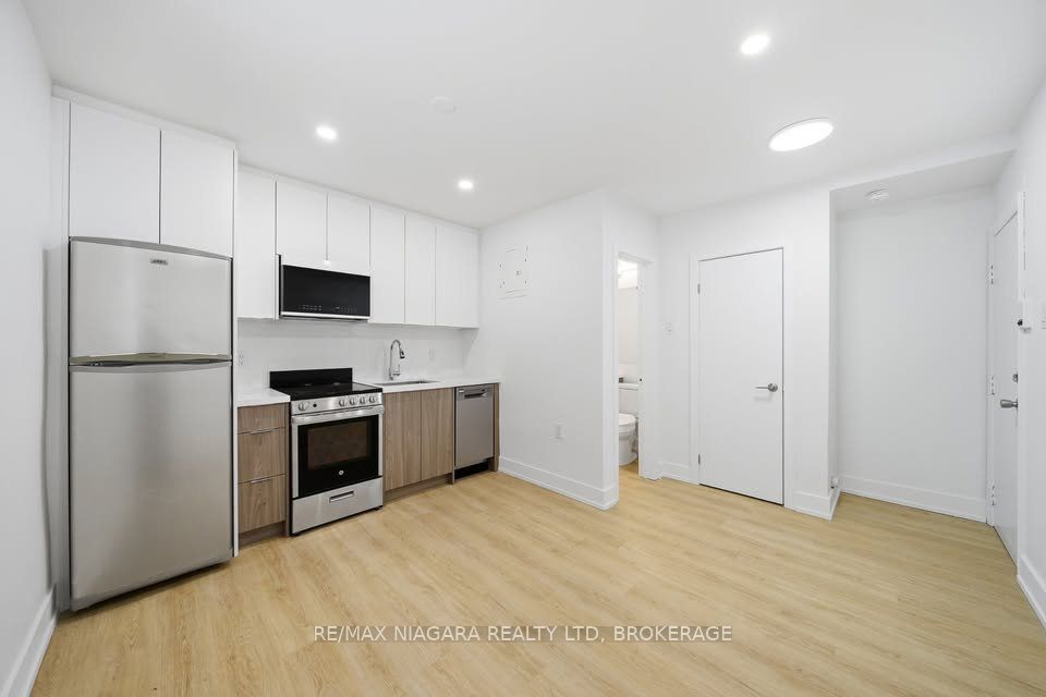 995 O'connor Drive Property Photo 3