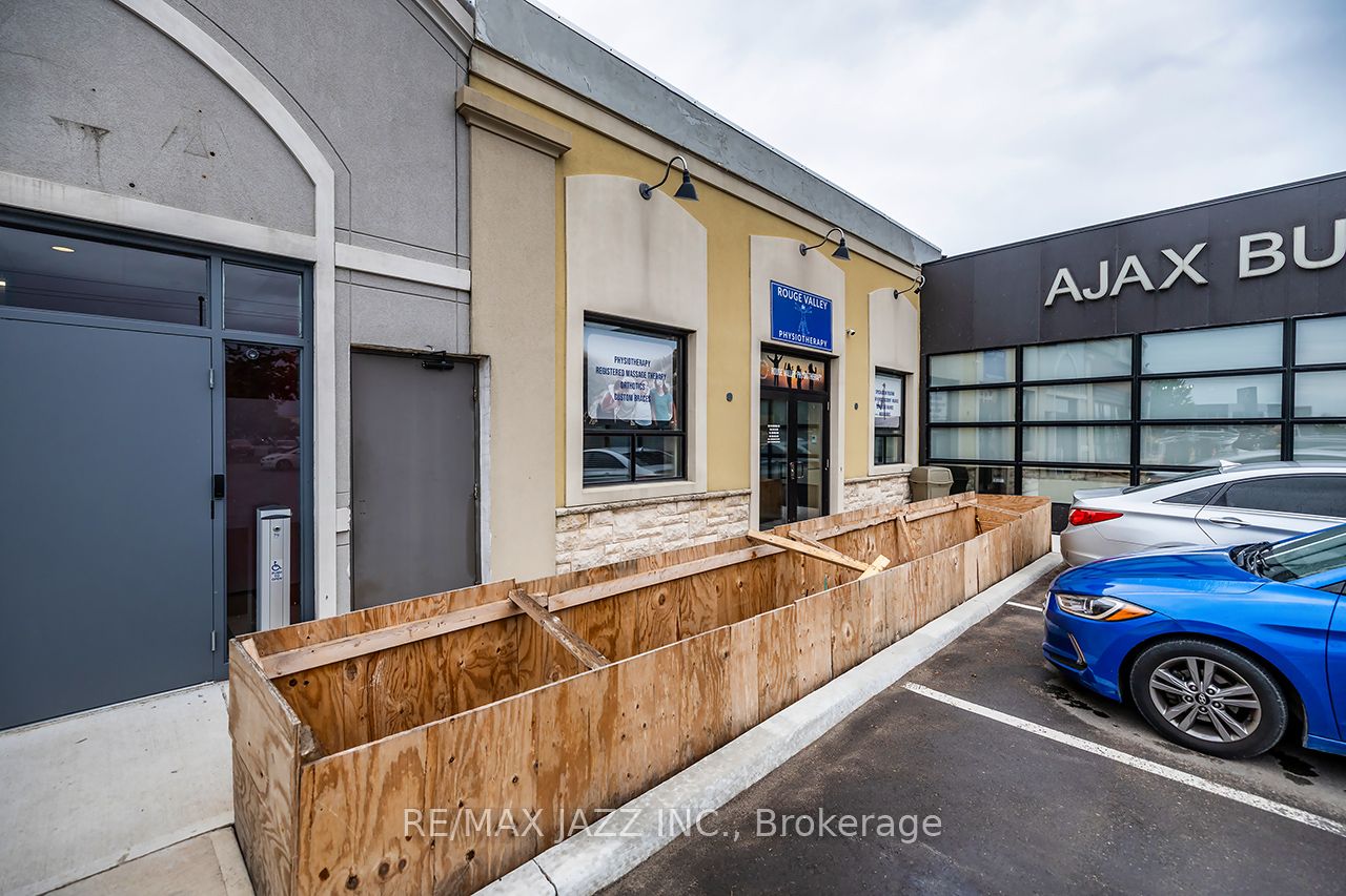 274 Mackenzie Avenue 300 Property Photo 20