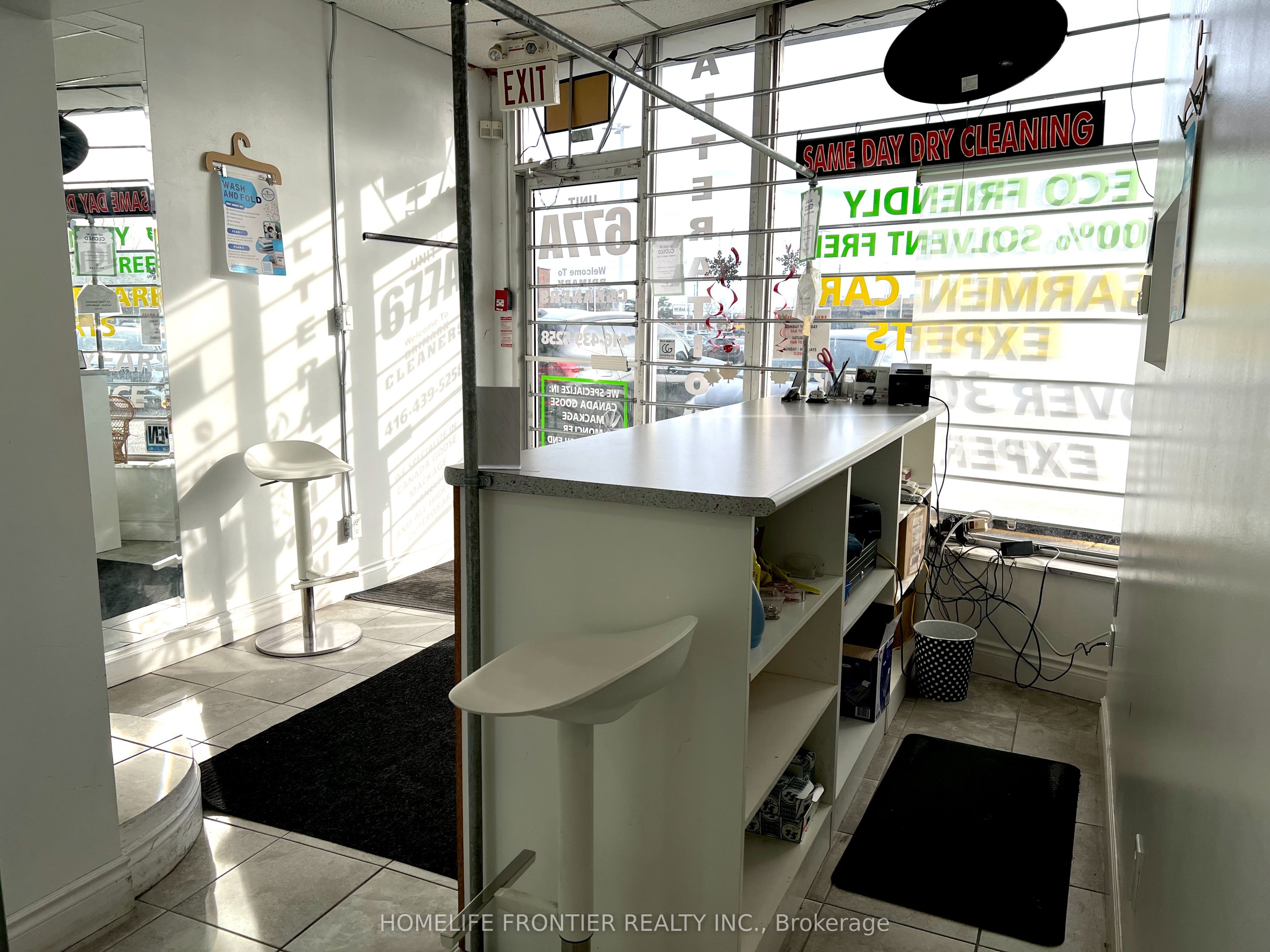 677a Markham Road Property Photo 4
