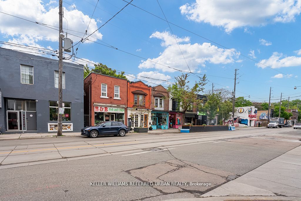 1118 E Queen Street E Property Photo 48