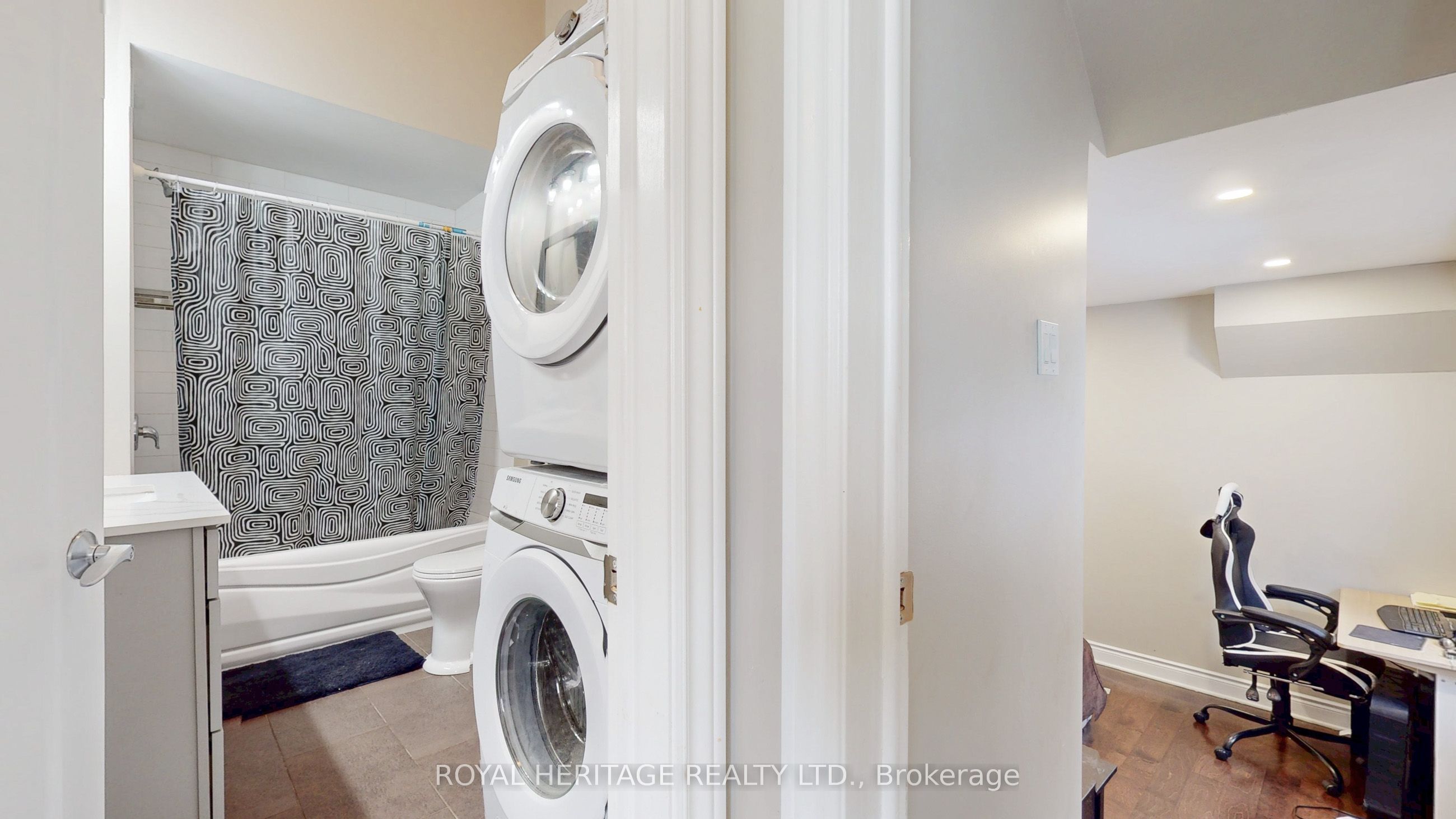 100 Cromwell Avenue Property Photo 4