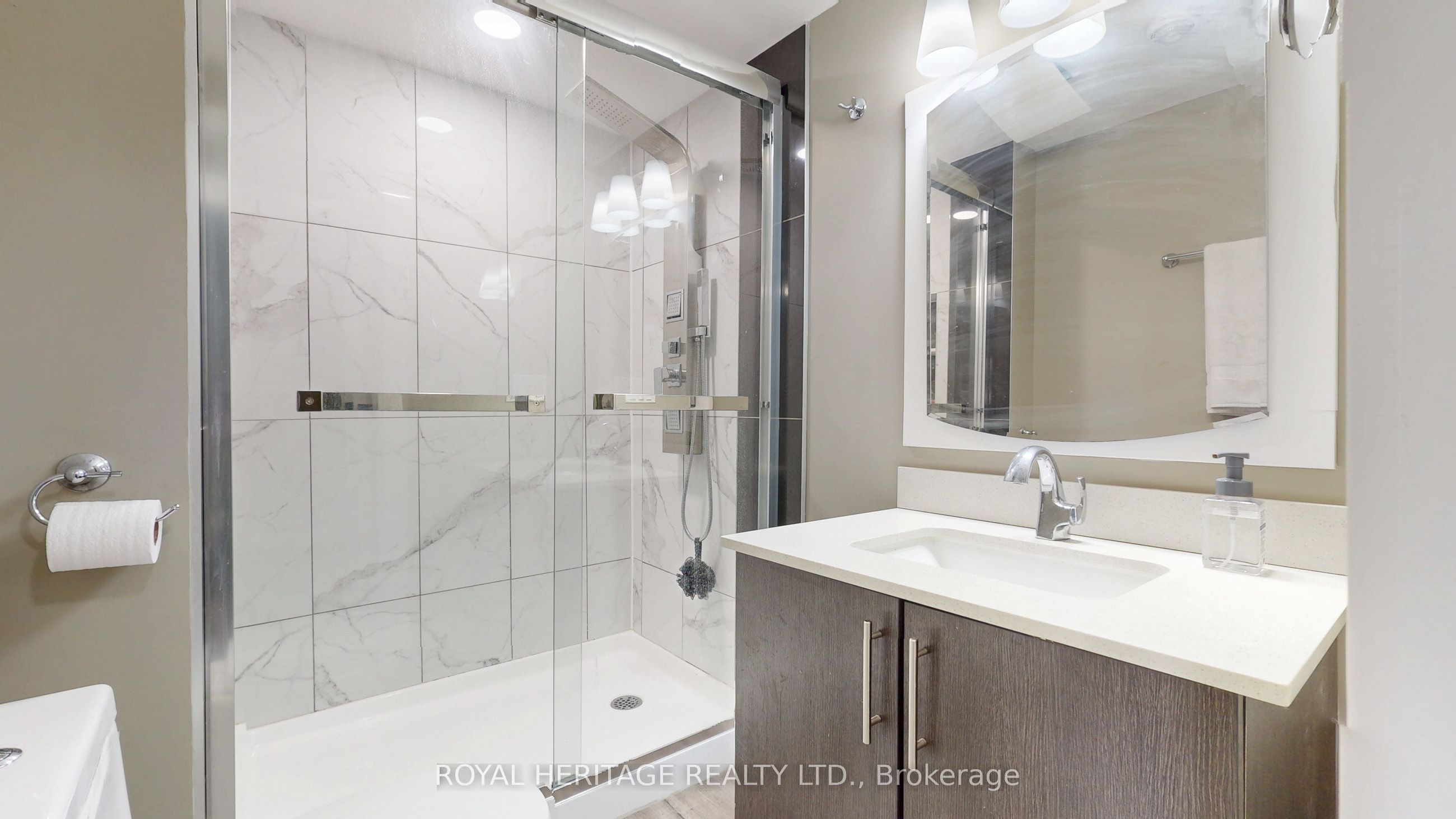 100 Cromwell Avenue Property Photo 12