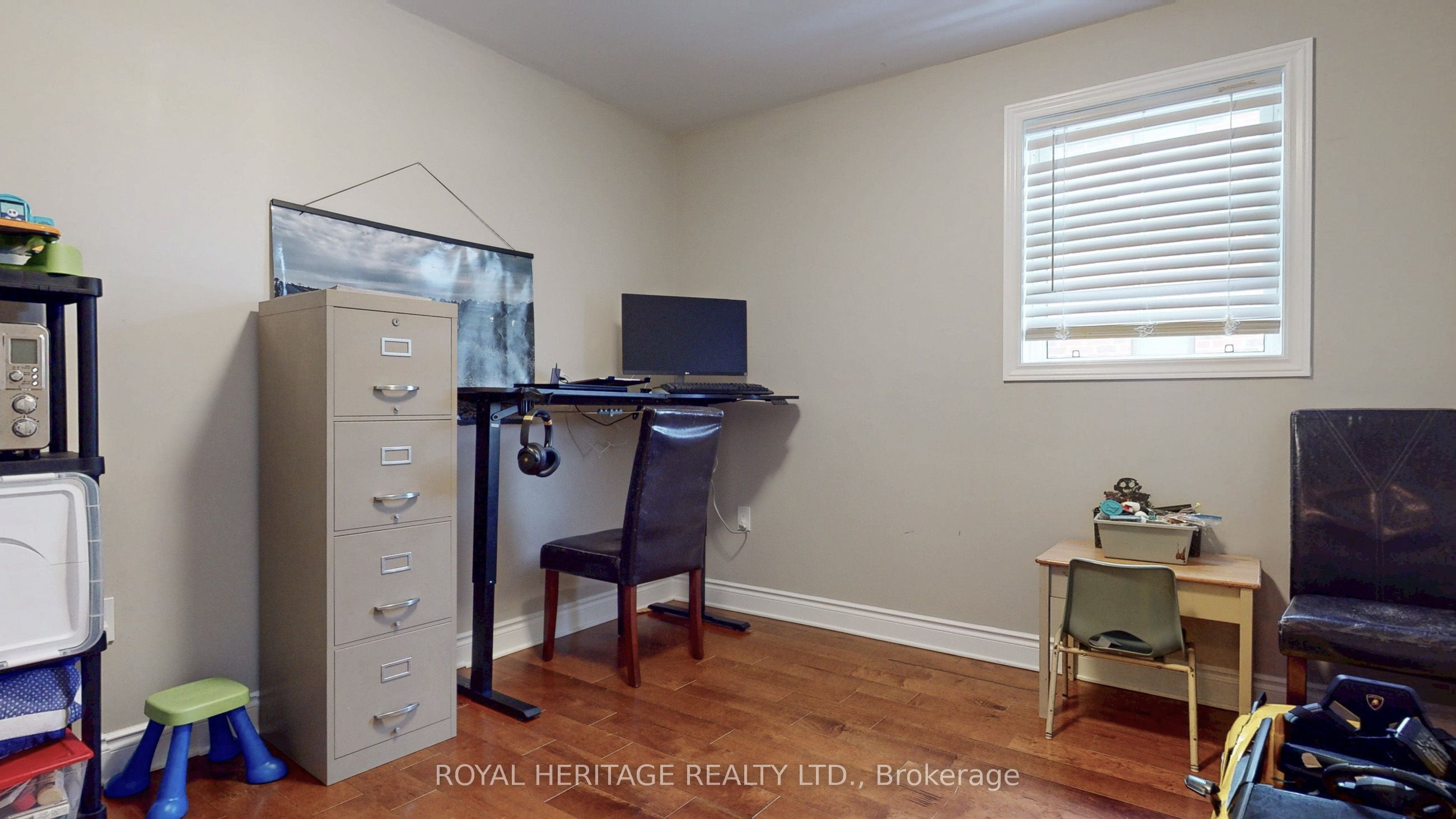 100 Cromwell Avenue Property Photo 27