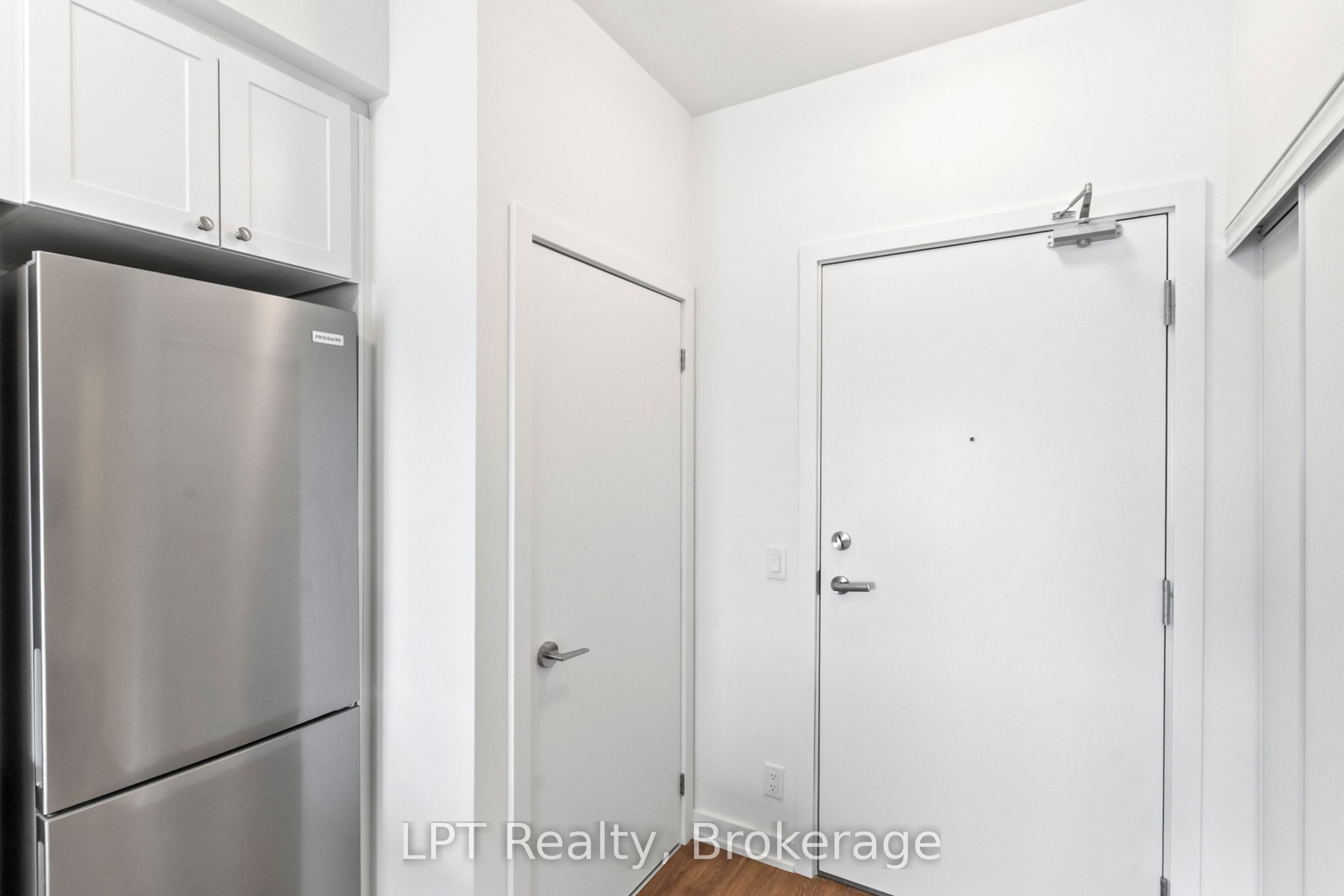 51 Clarington Boulevard 917 Property Photo 15