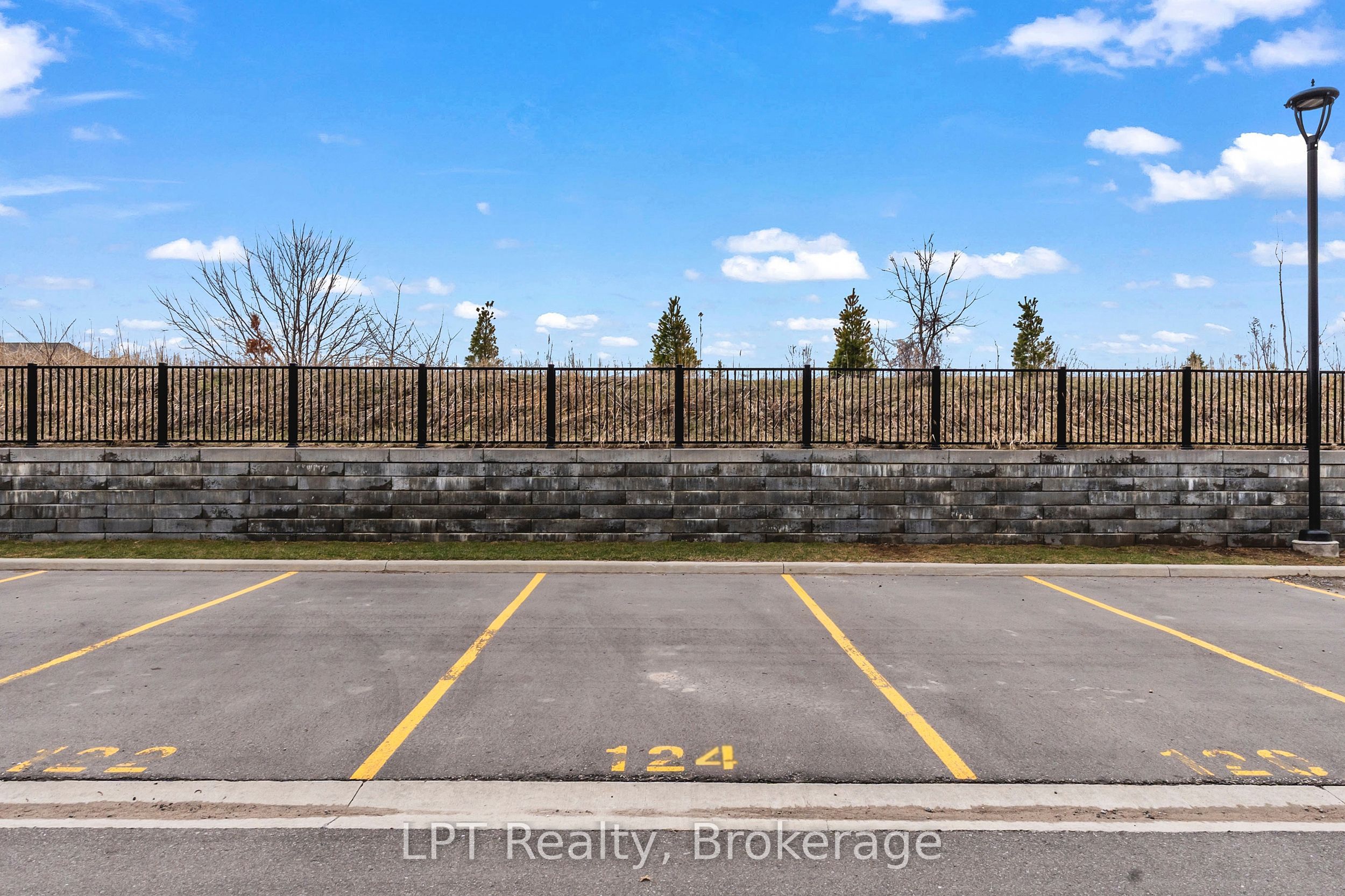 51 Clarington Boulevard 917 Property Photo 24