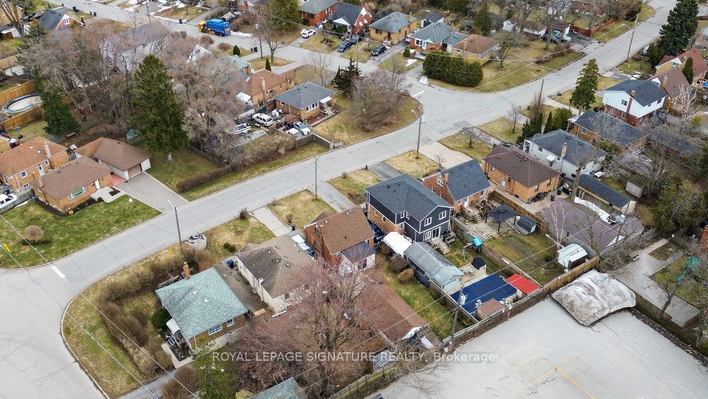 36 Ainsdale Road Property Photo 45