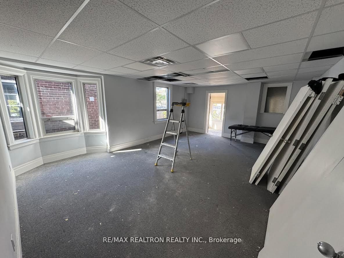 1188 Danforth Avenue Property Photo 2