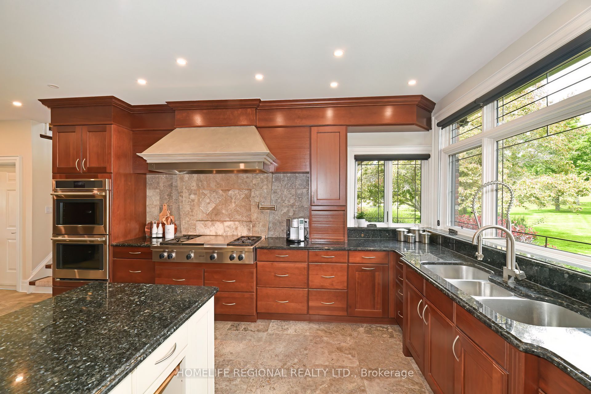 14 Buggey Lane Property Photo 22