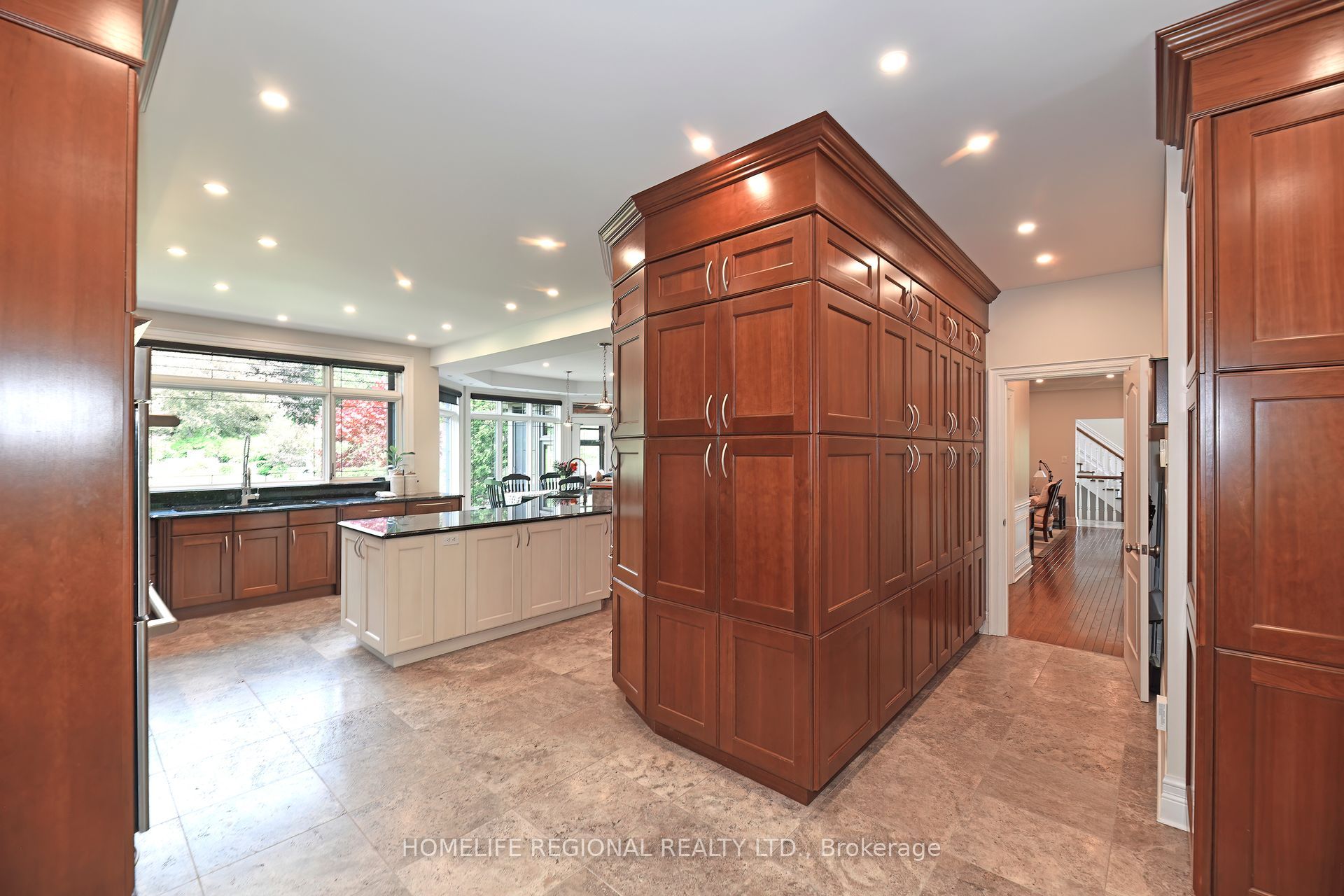 14 Buggey Lane Property Photo 25