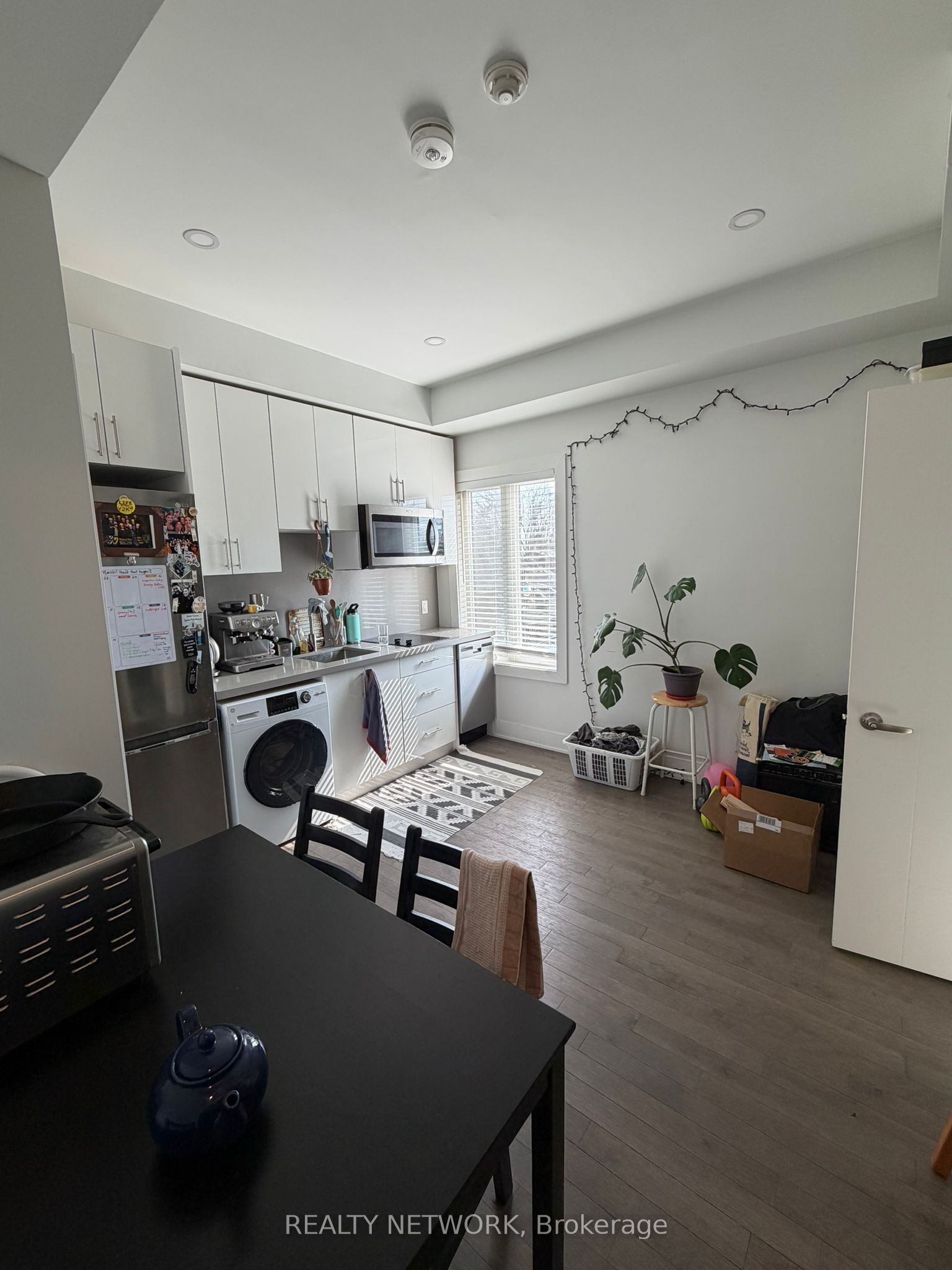 1415 Gerrard Street E Property Photo 21