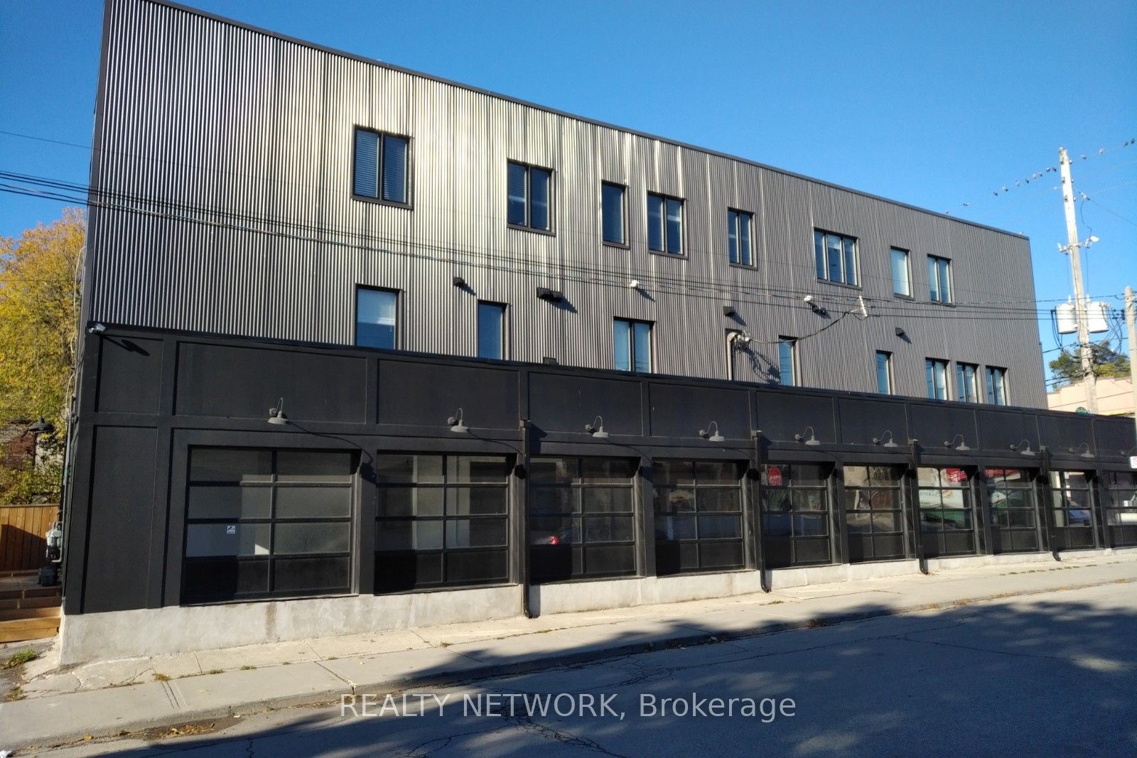 1415 Gerrard Street E Property Photo 31