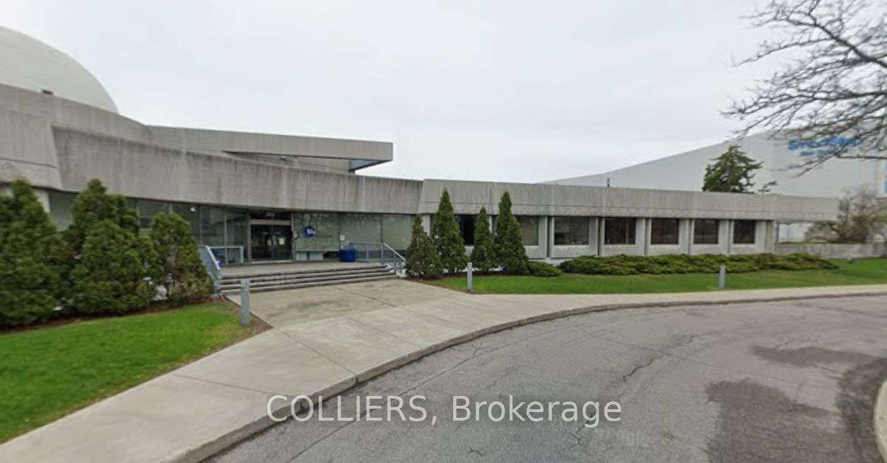 825 Milner Avenue Ground Level Property Photo 1