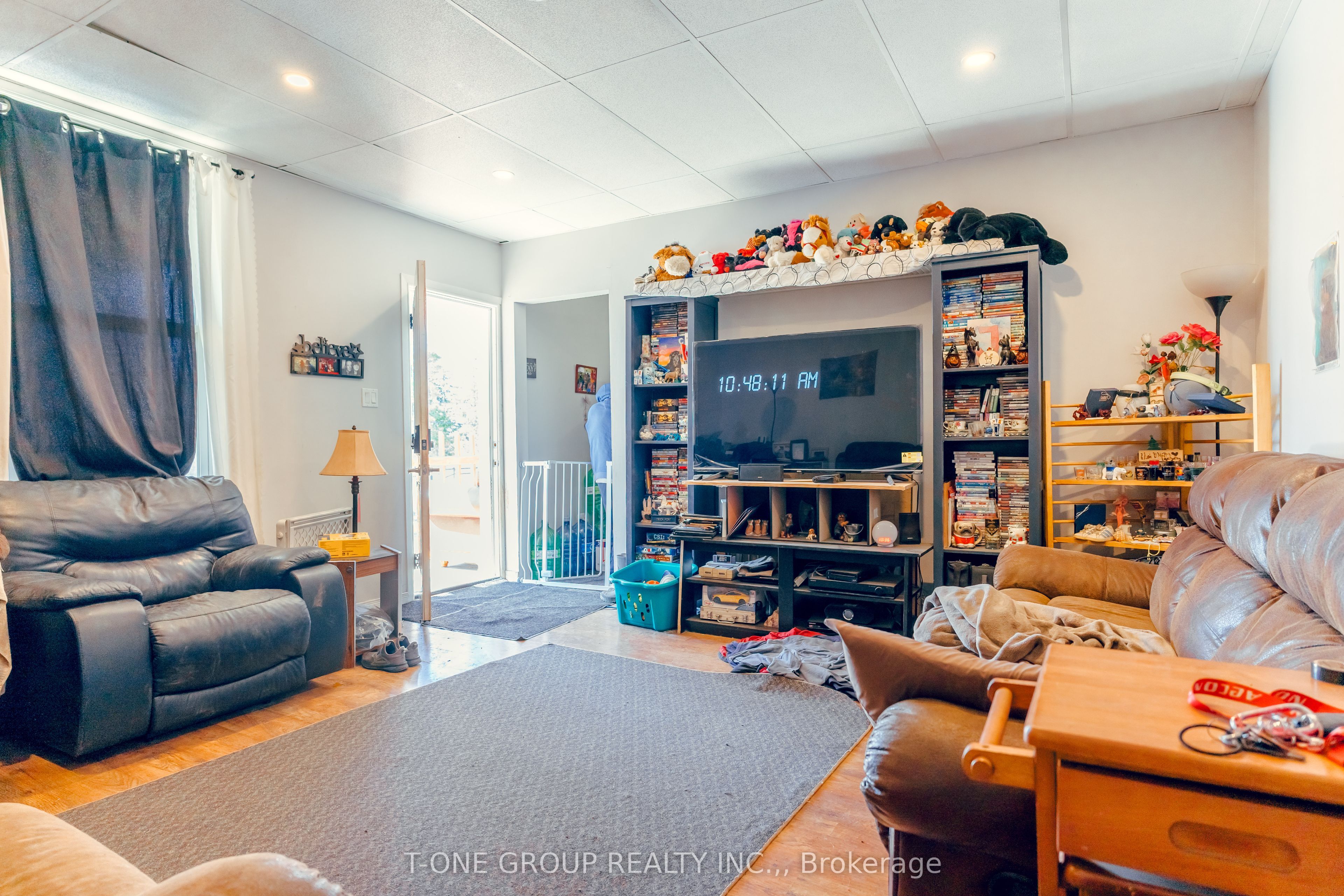 252 Columbus Road E Property Photo 14