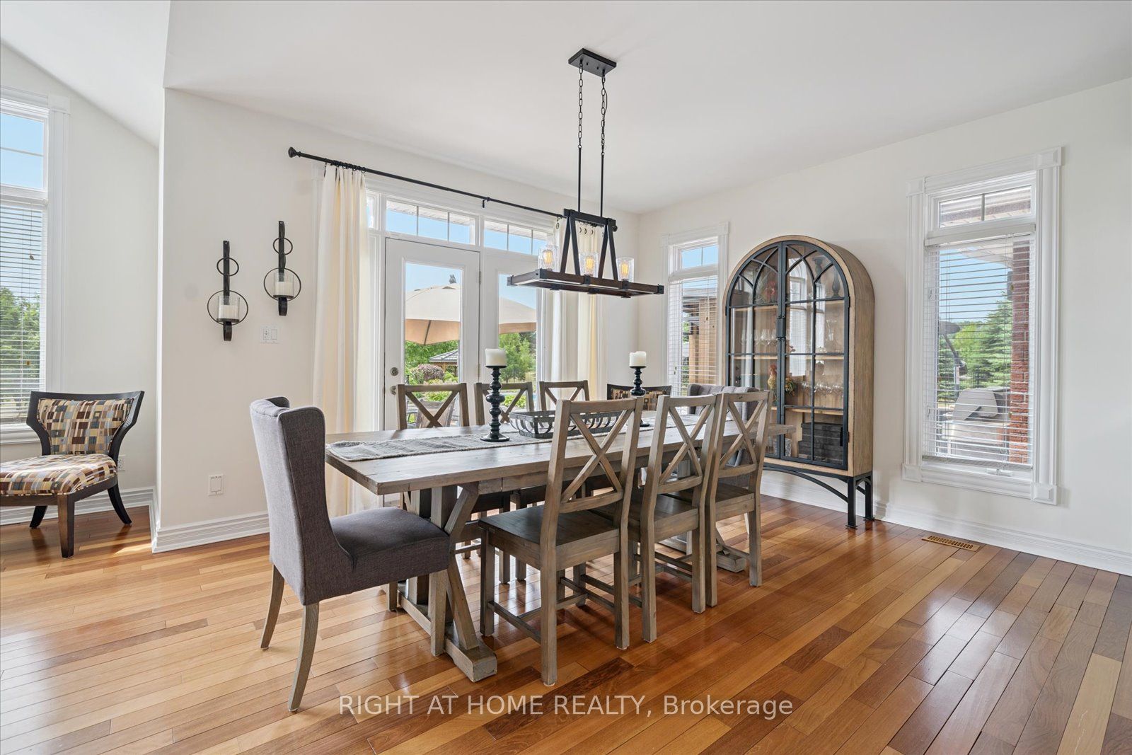 7 Clyde Court Property Photo 15