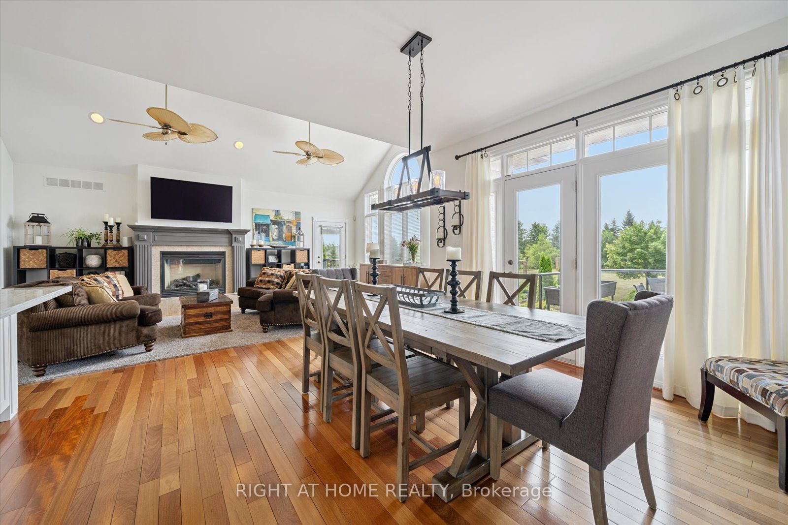 7 Clyde Court Property Photo 16