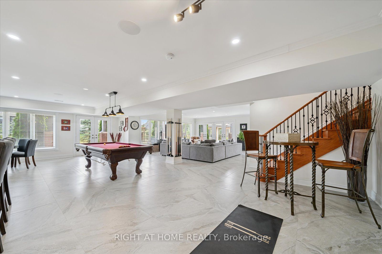 7 Clyde Court Property Photo 28
