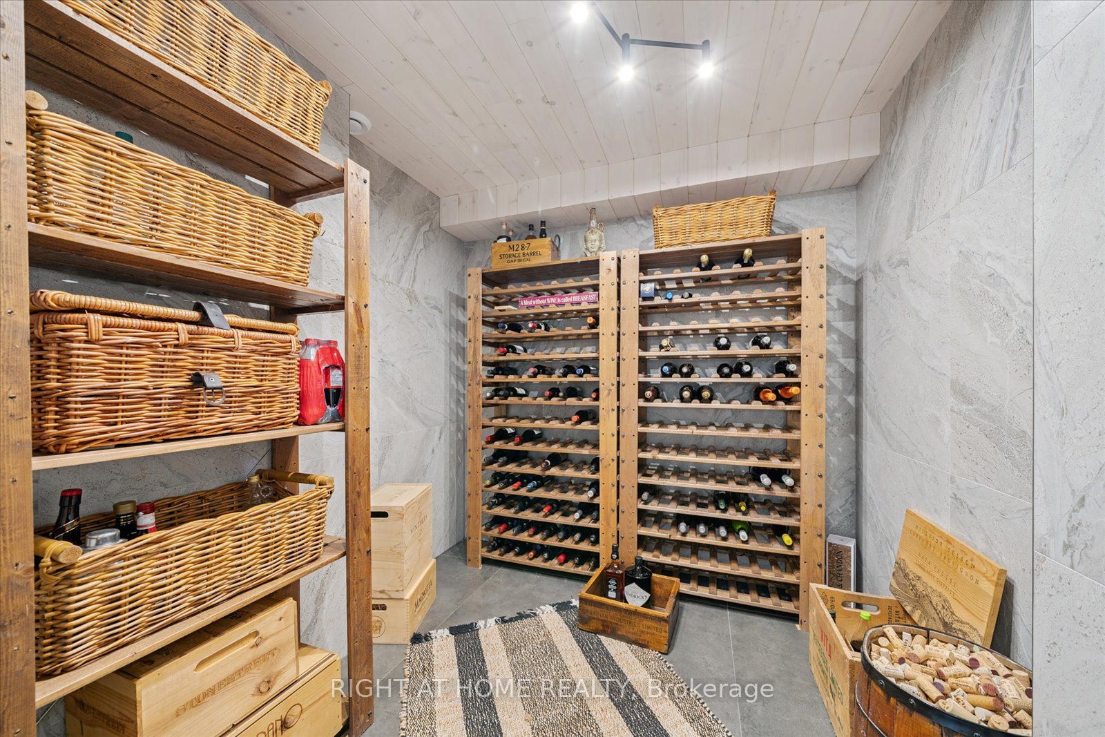 7 Clyde Court Property Photo 35